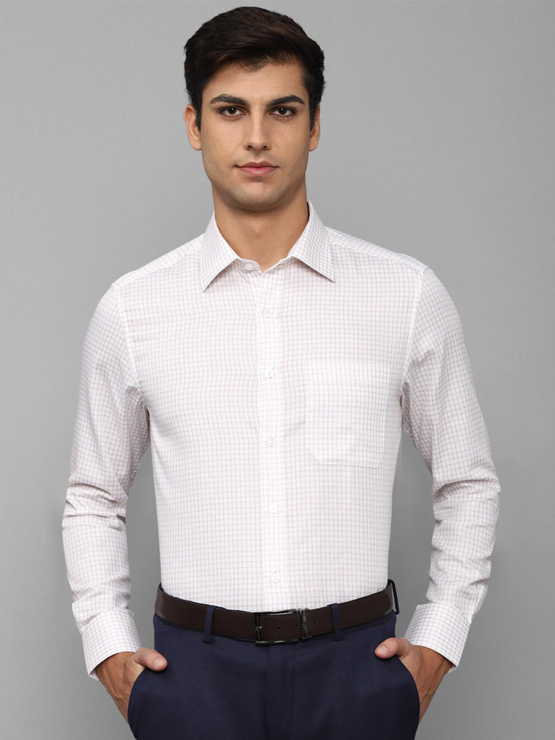

Louis Philippe Men Slim Fit Grid Tattersall Checked Cotton Formal Shirt, White