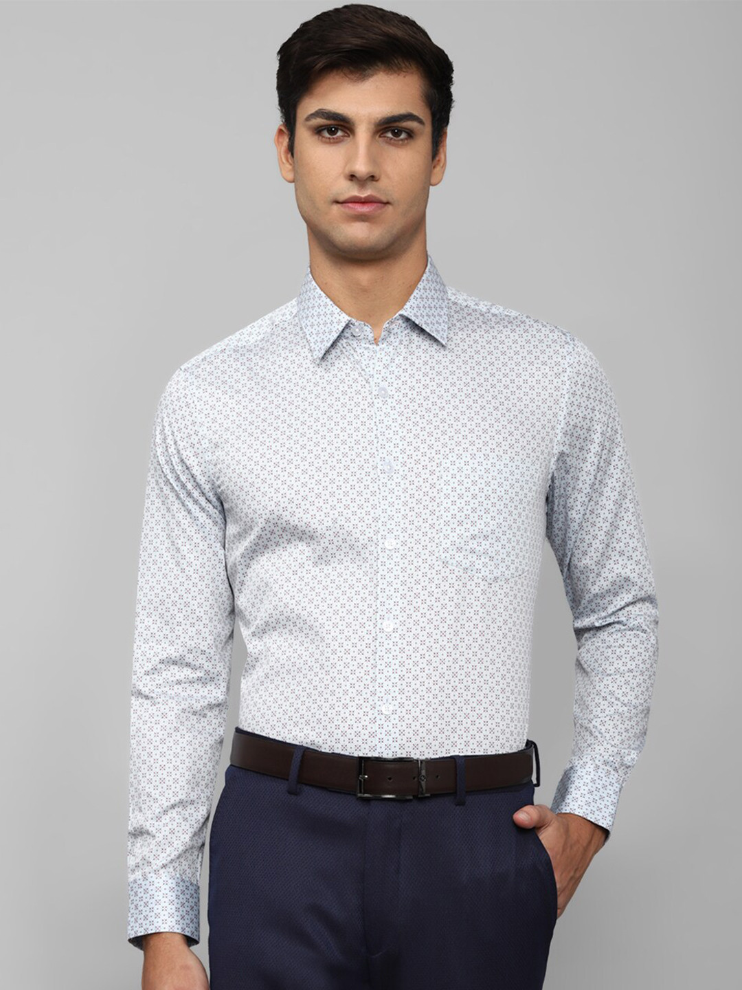 

Louis Philippe Men Slim Fit Printed Cotton Formal Shirt, White