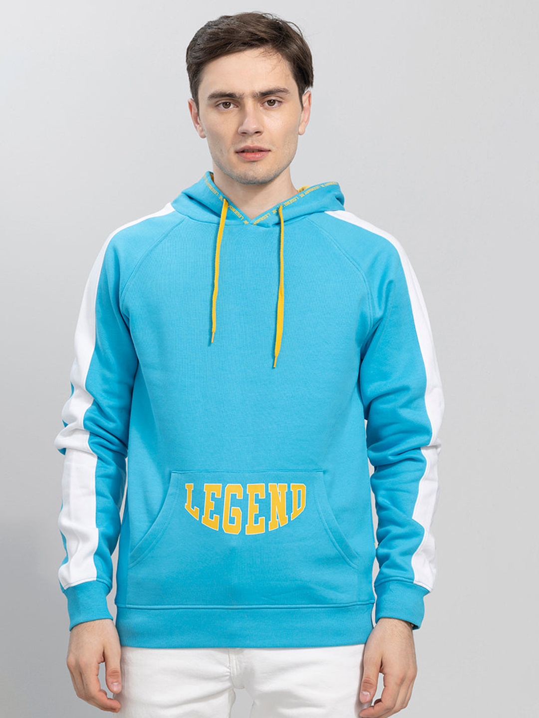

Snitch Men Blue & White Printed Cotton Hooded Sweatshirt