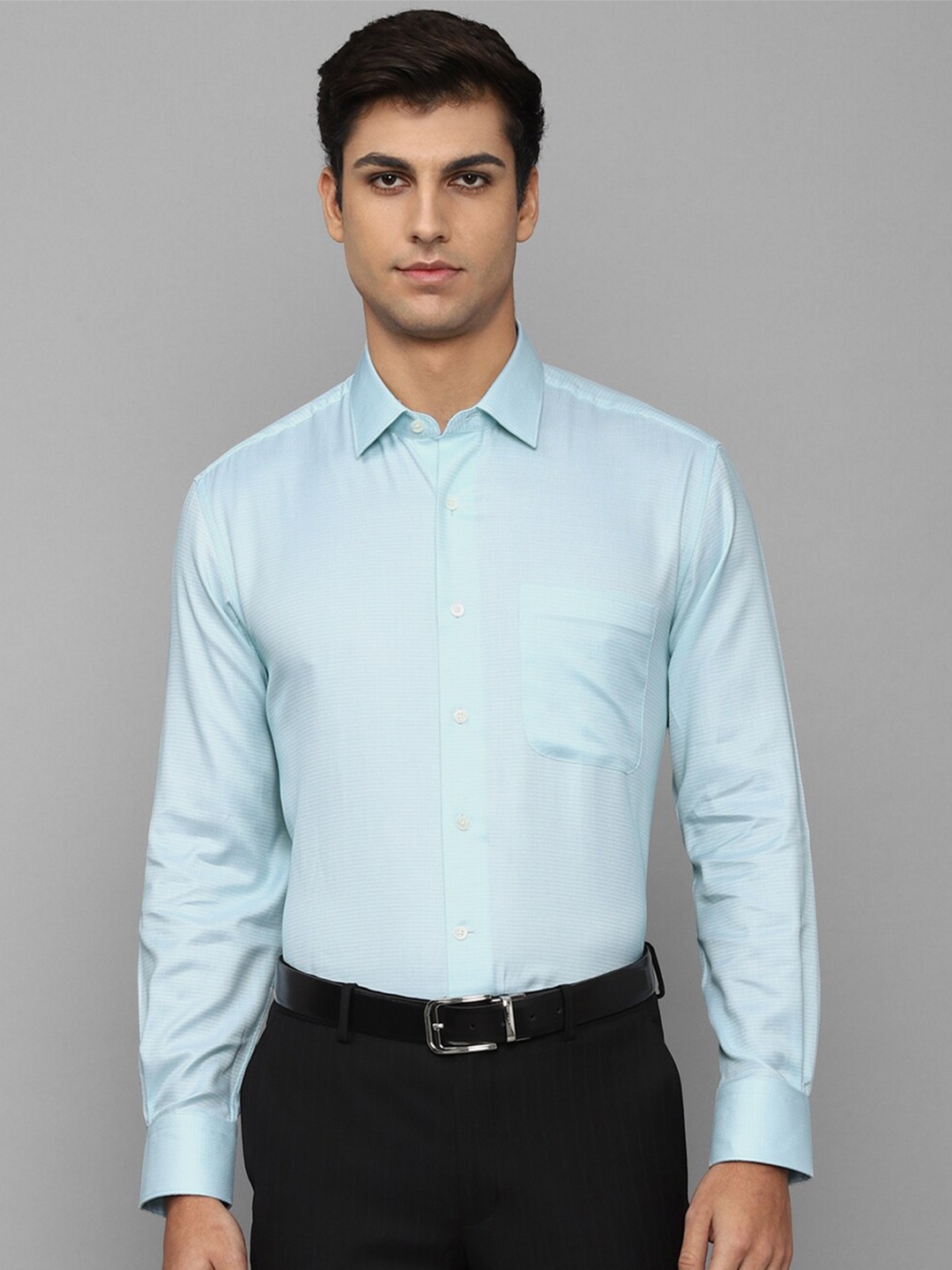 

Luxure by Louis Philippe Men Blue Slim Fit Cotton Formal Shirt