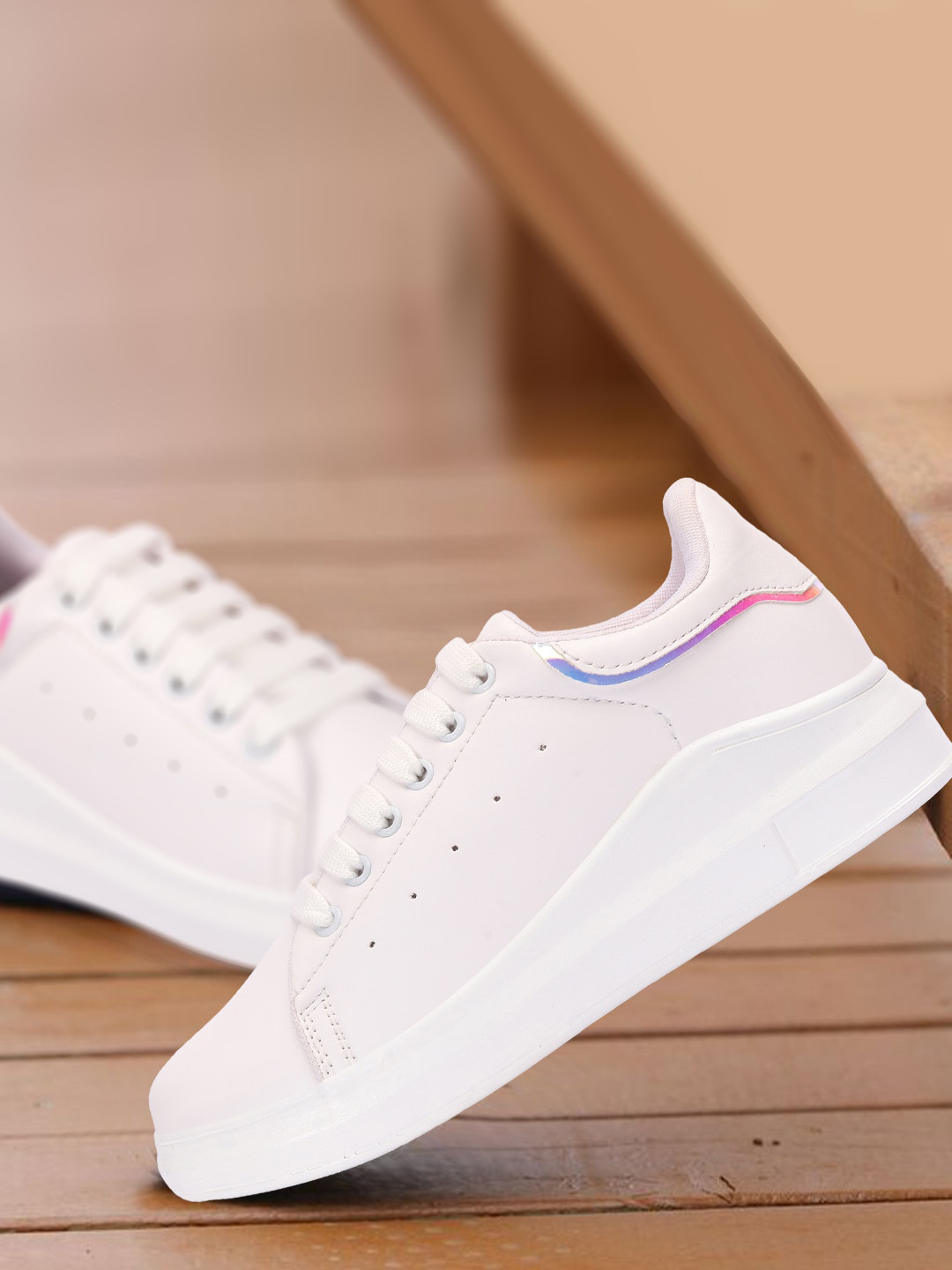 

Bella Toes Women White Sneakers