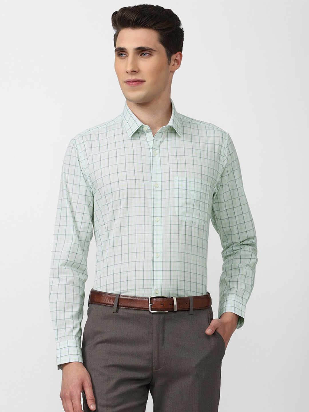 

Peter England Men Checked Formal Shirt, Green