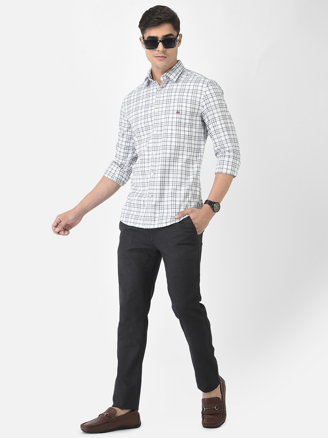 

Crimsoune Club Men White Slim Fit Tartan Checks Cotton Casual Shirt