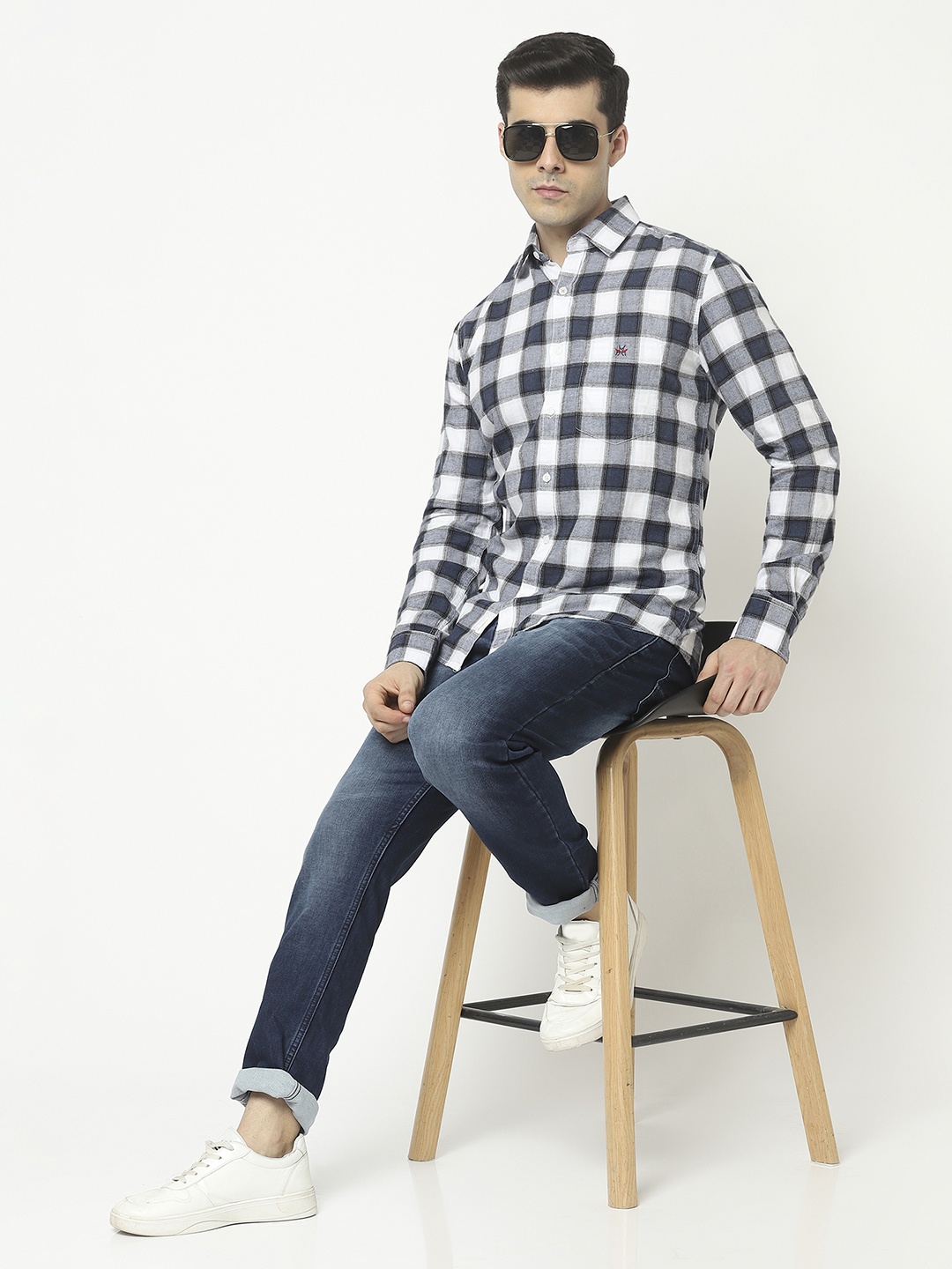 

Crimsoune Club Men Blue Slim Fit Checked Cotton Casual Shirt