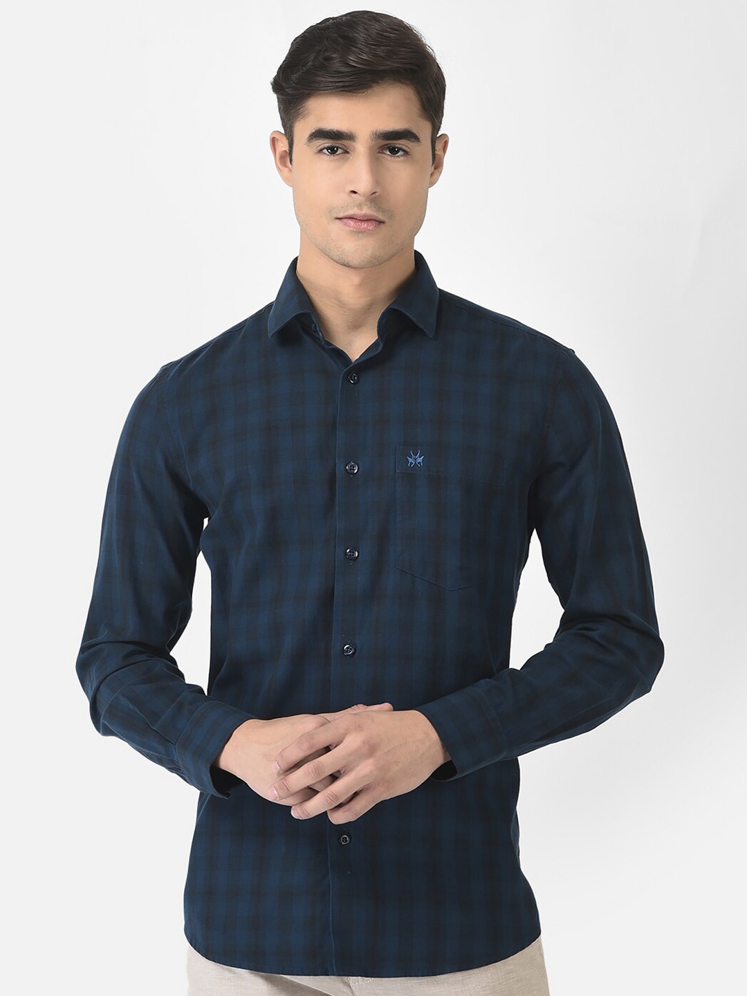 

Crimsoune Club Men Navy Blue Slim Fit Tartan Checked Cotton Casual Shirt