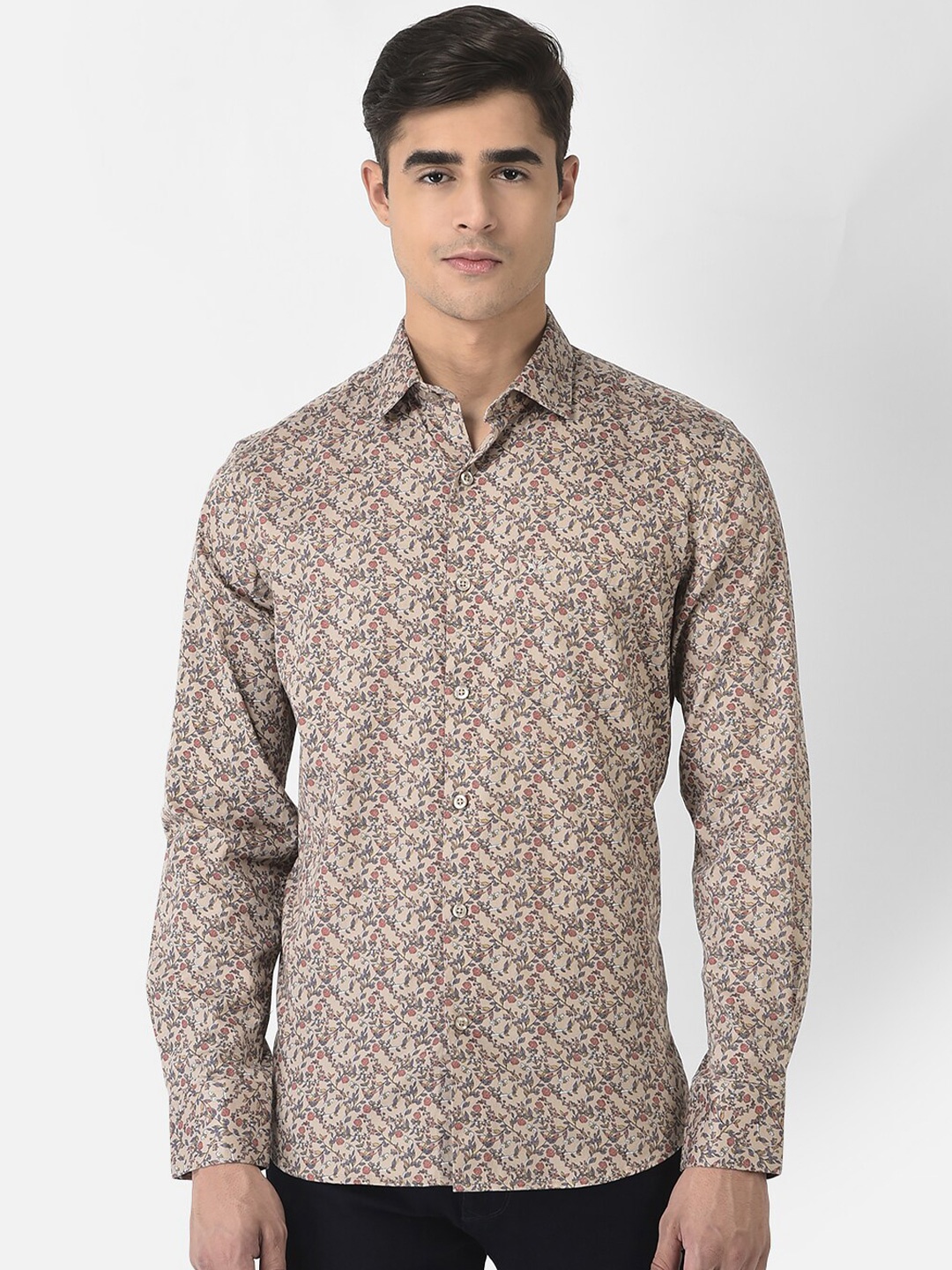 

Crimsoune Club Men Beige Slim Fit Floral Printed Cotton Casual Shirt