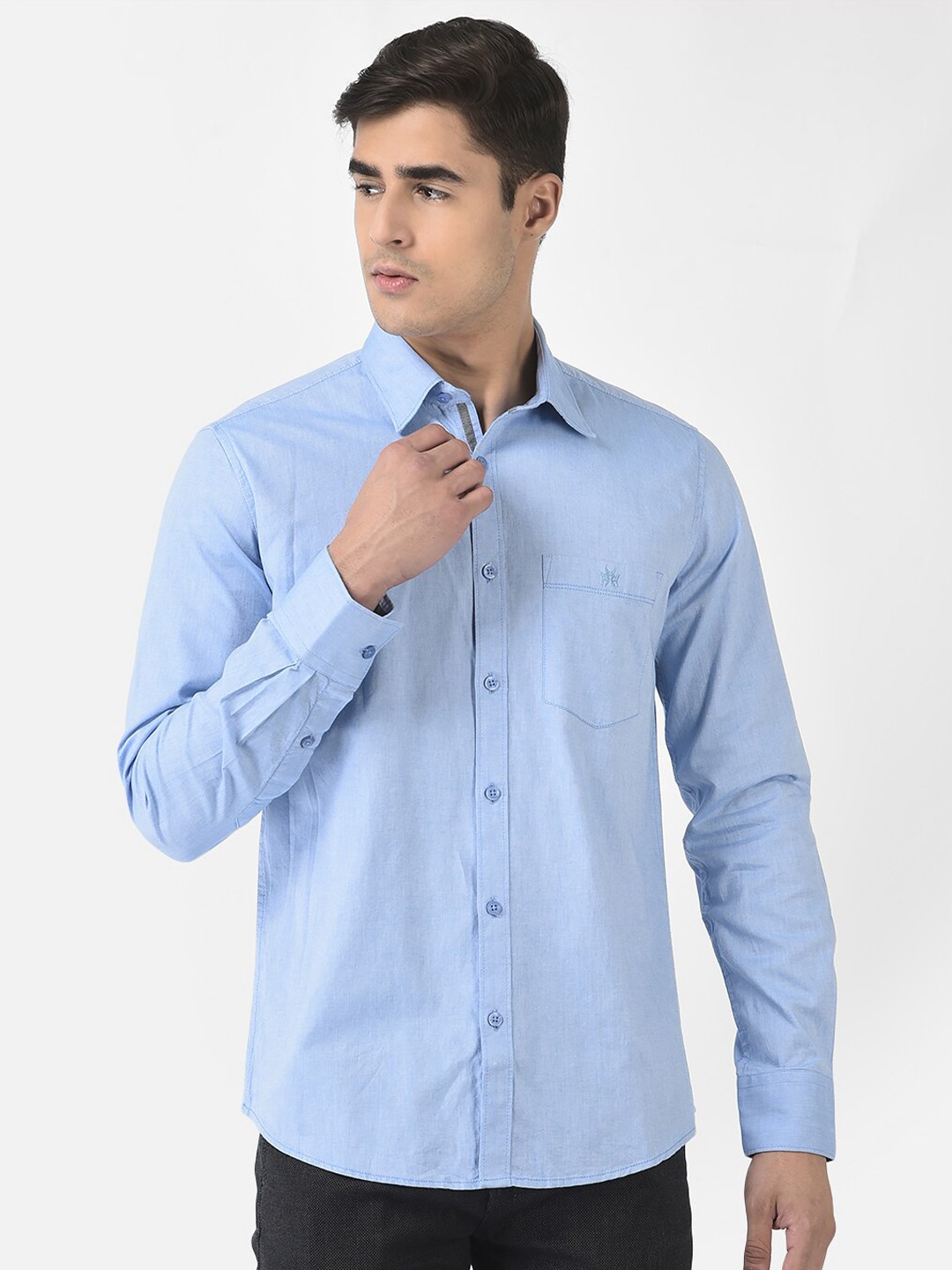 

Crimsoune Club Men Blue Slim Fit Cotton Casual Shirt