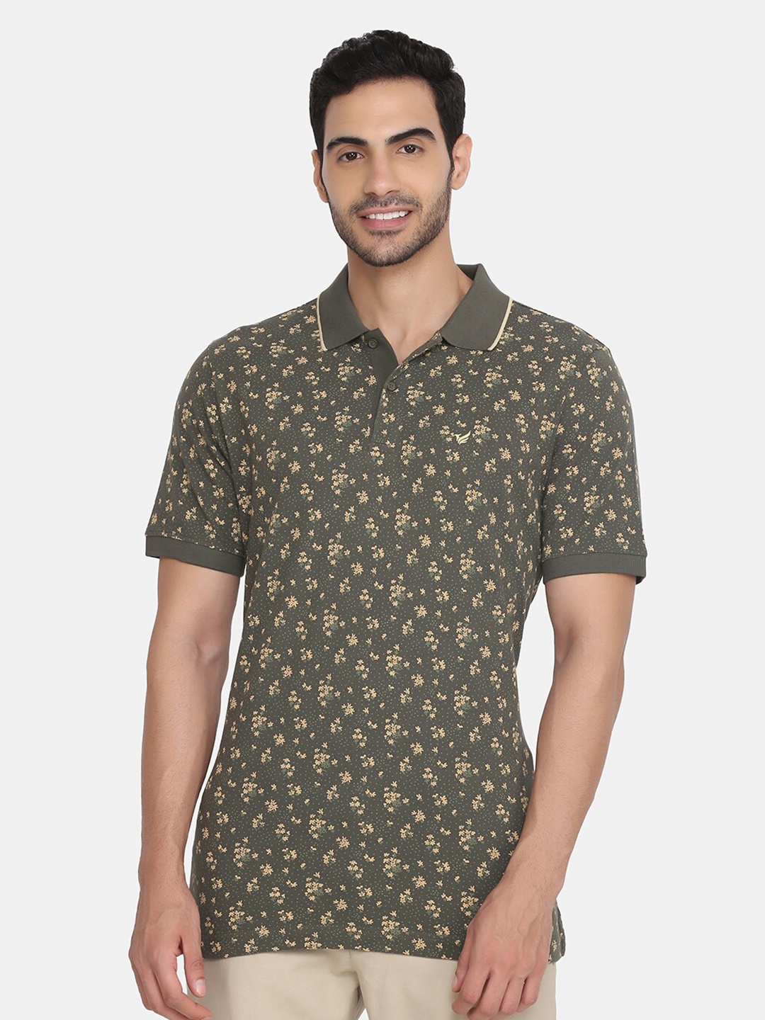 

Blackberrys Men Olive Green Floral Printed Polo Collar Slim Fit Pure Cotton T-shirt