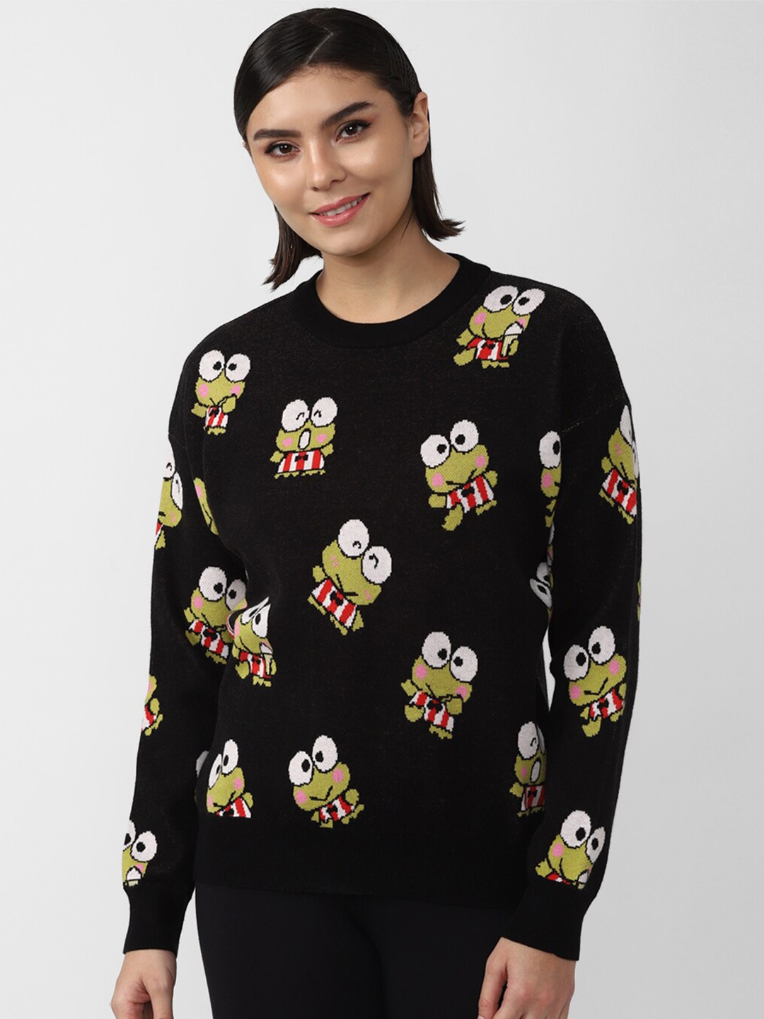 

FOREVER 21 Women Black & Green Printed Pullover