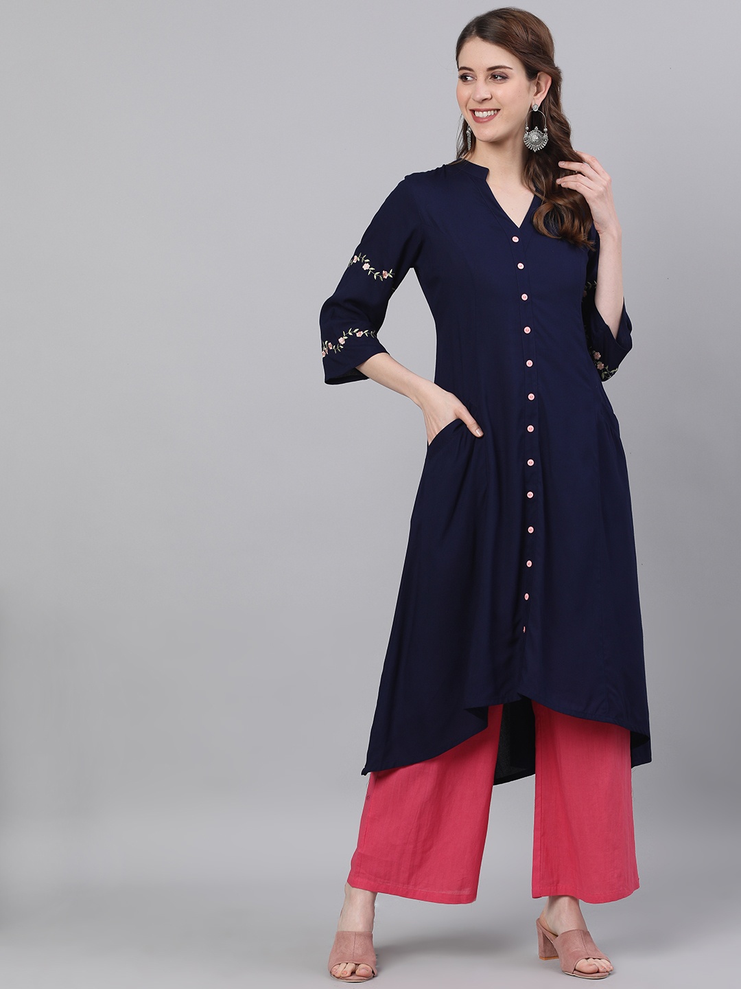

antaran Flared Sleeves High Low Thread Work Cotton Regular Kurta, Blue