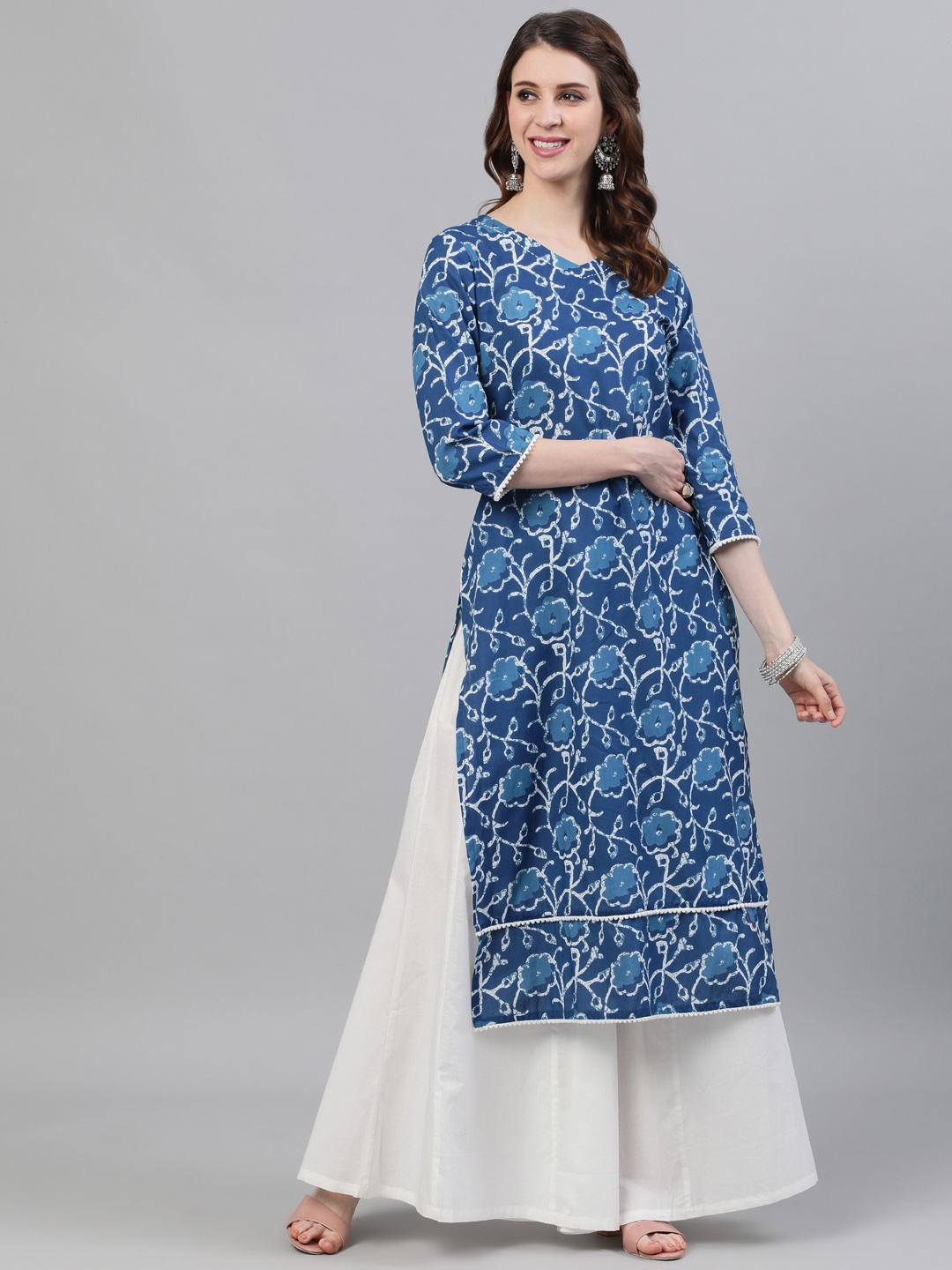 

antaran Floral Printed Straight Regular Fit Cotton Kurta, Blue