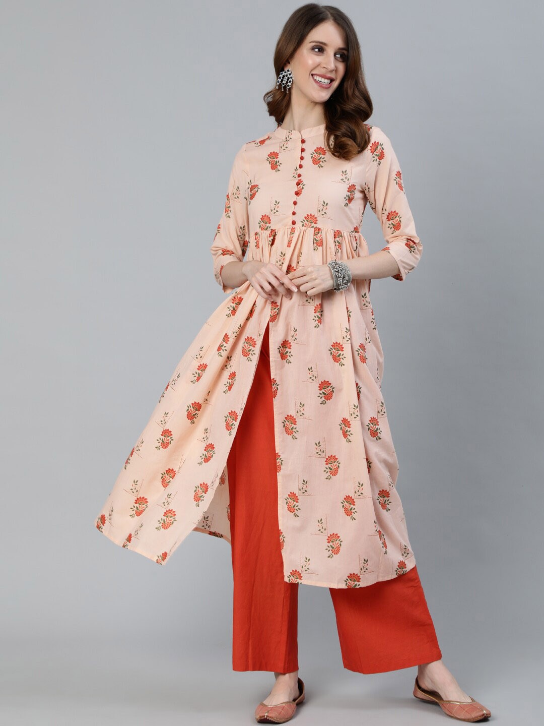 

antaran Floral Printed Pure Cotton Kurta, Peach