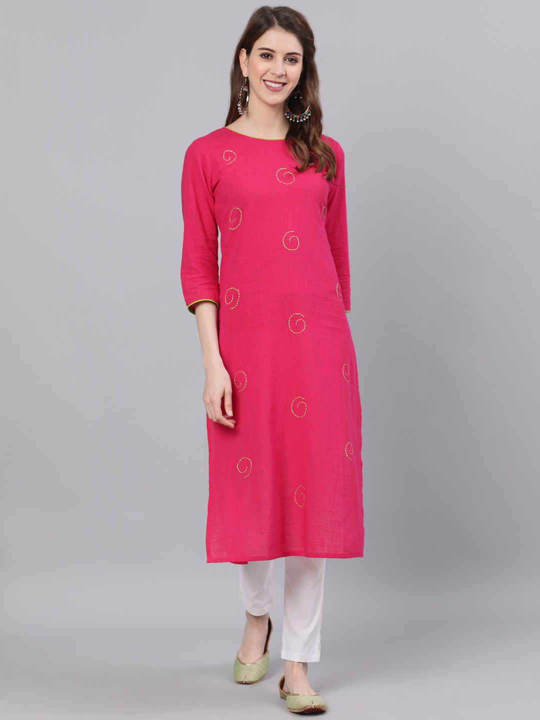 

antaran Ethnic Motifs Embroidered Thread Work Pure Cotton Kurta, Pink