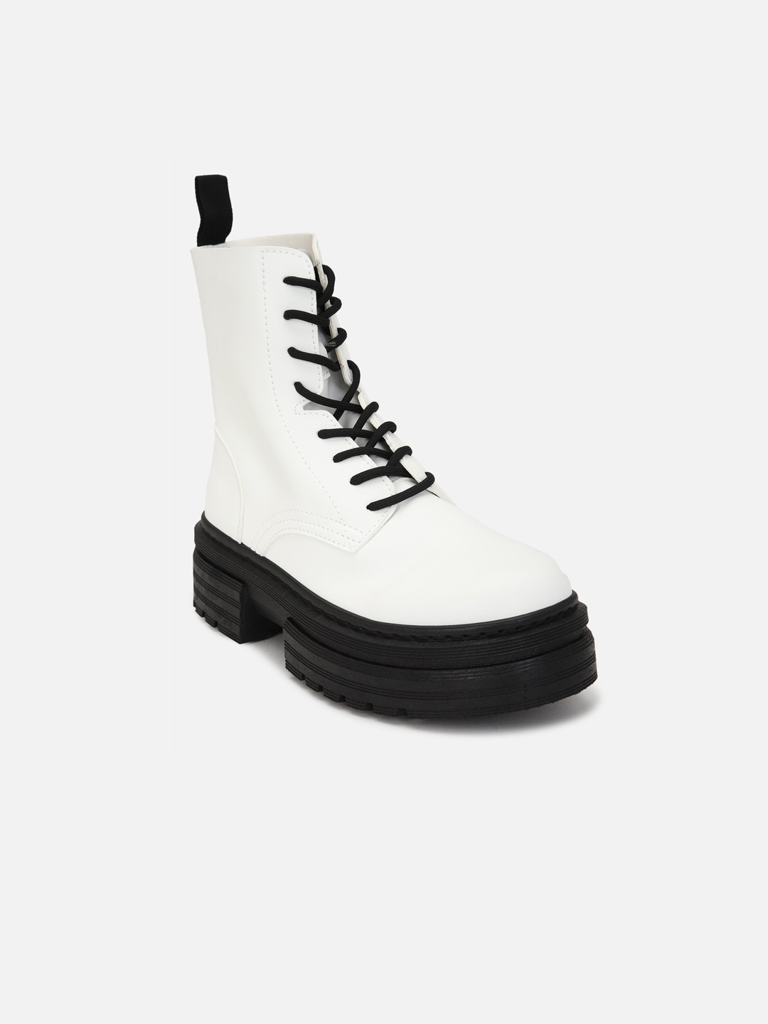 

FOREVER 21 Women White & Black Solid Regular Boots