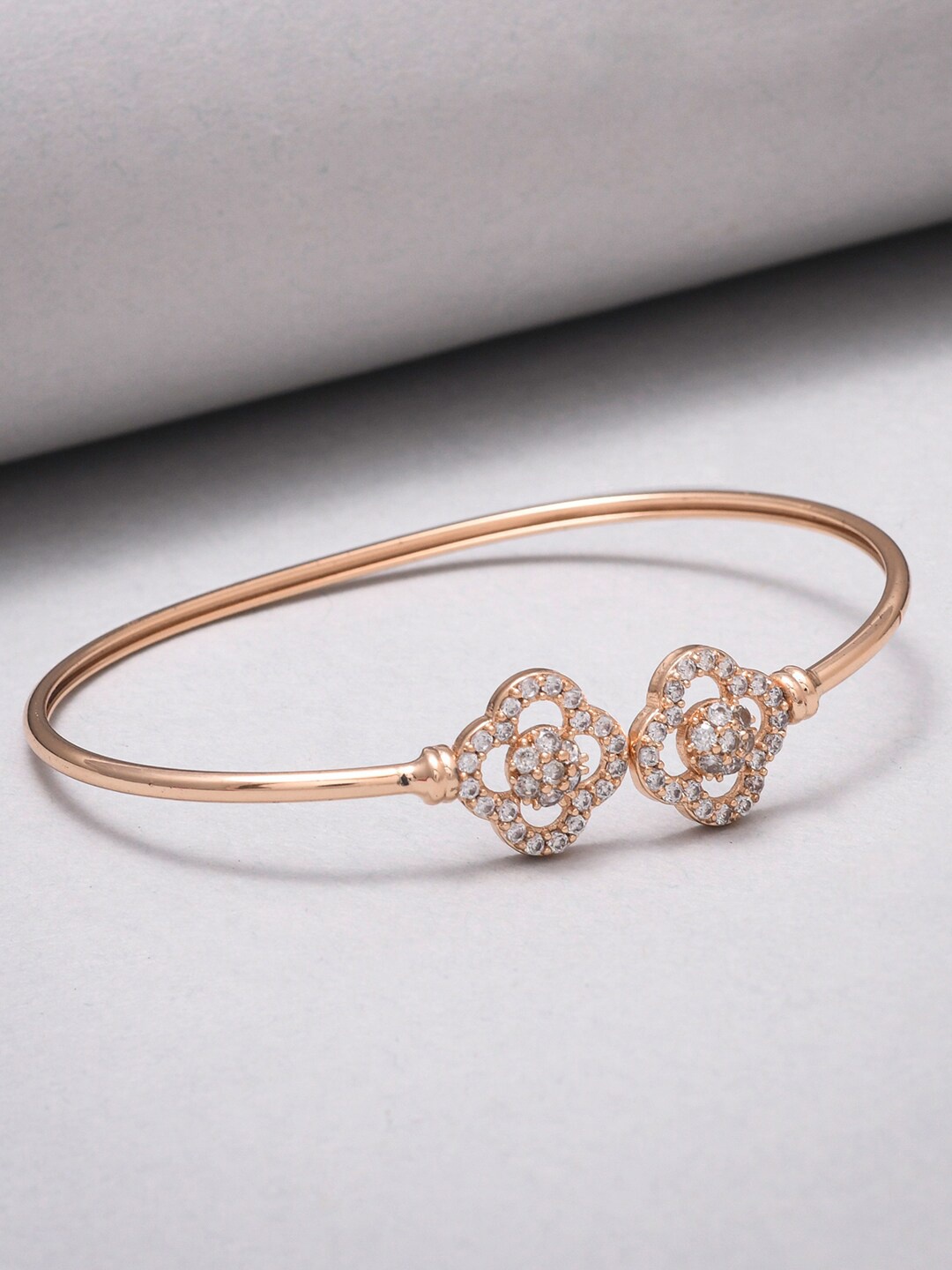 

Voylla Women Rose Gold & White Brass Rose Gold-Plated Bangle-Style Bracelet