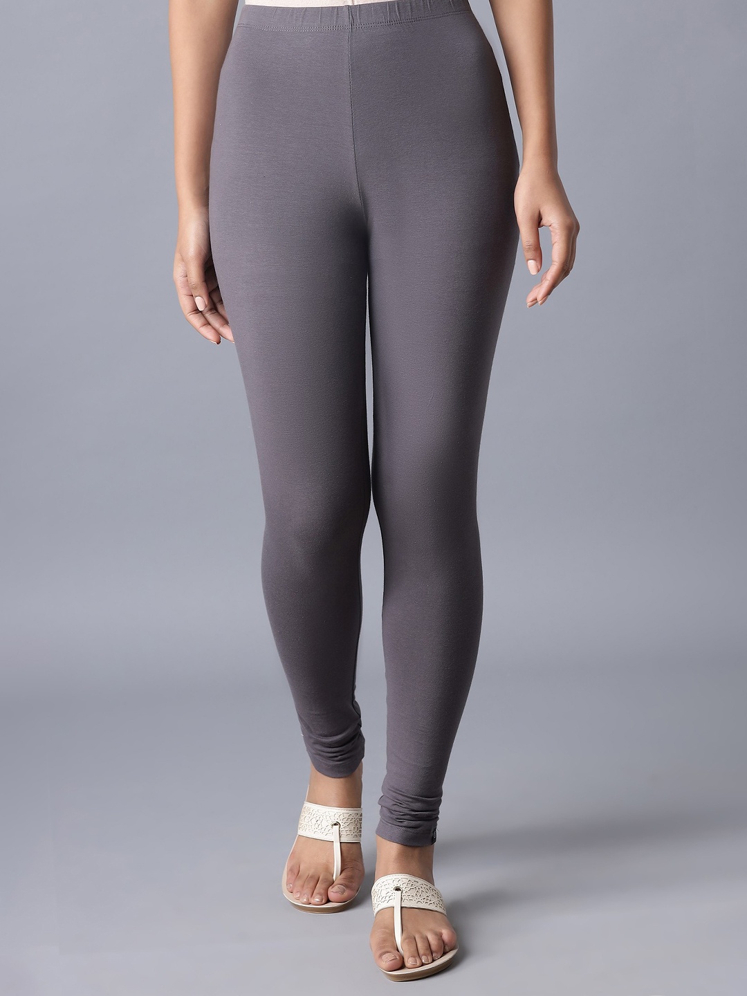 

KEX Women Grey Solid Slim-Fit Churidar Length Leggings