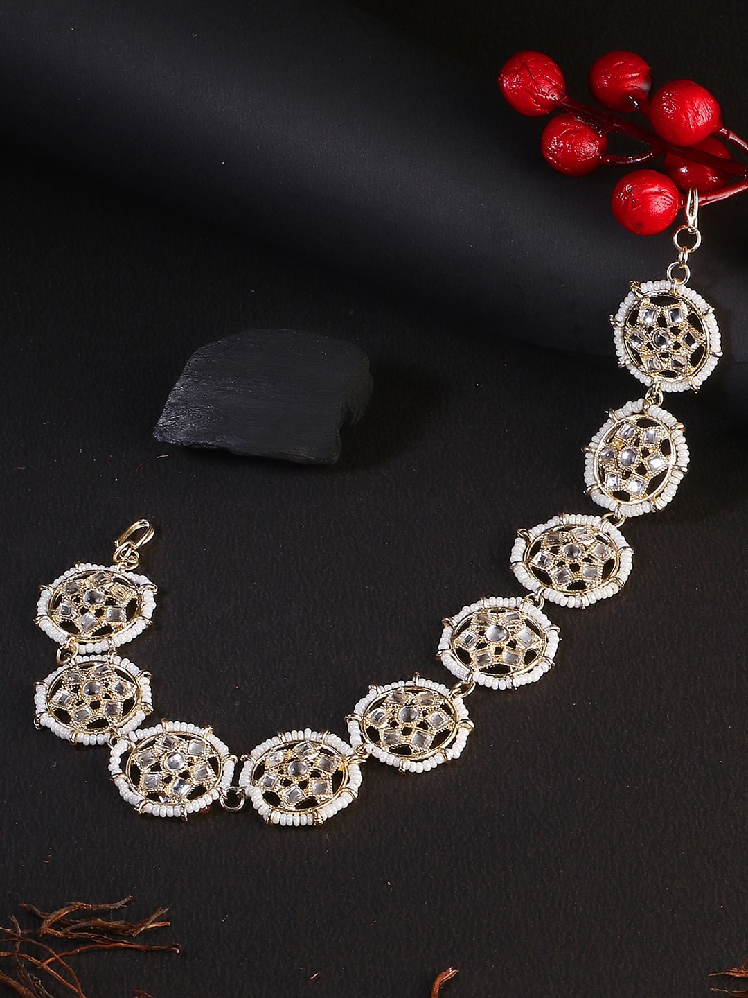 

Adwitiya Collection Gold-Plated White Kundan-Studded & Pearl Beaded Maatha Patti