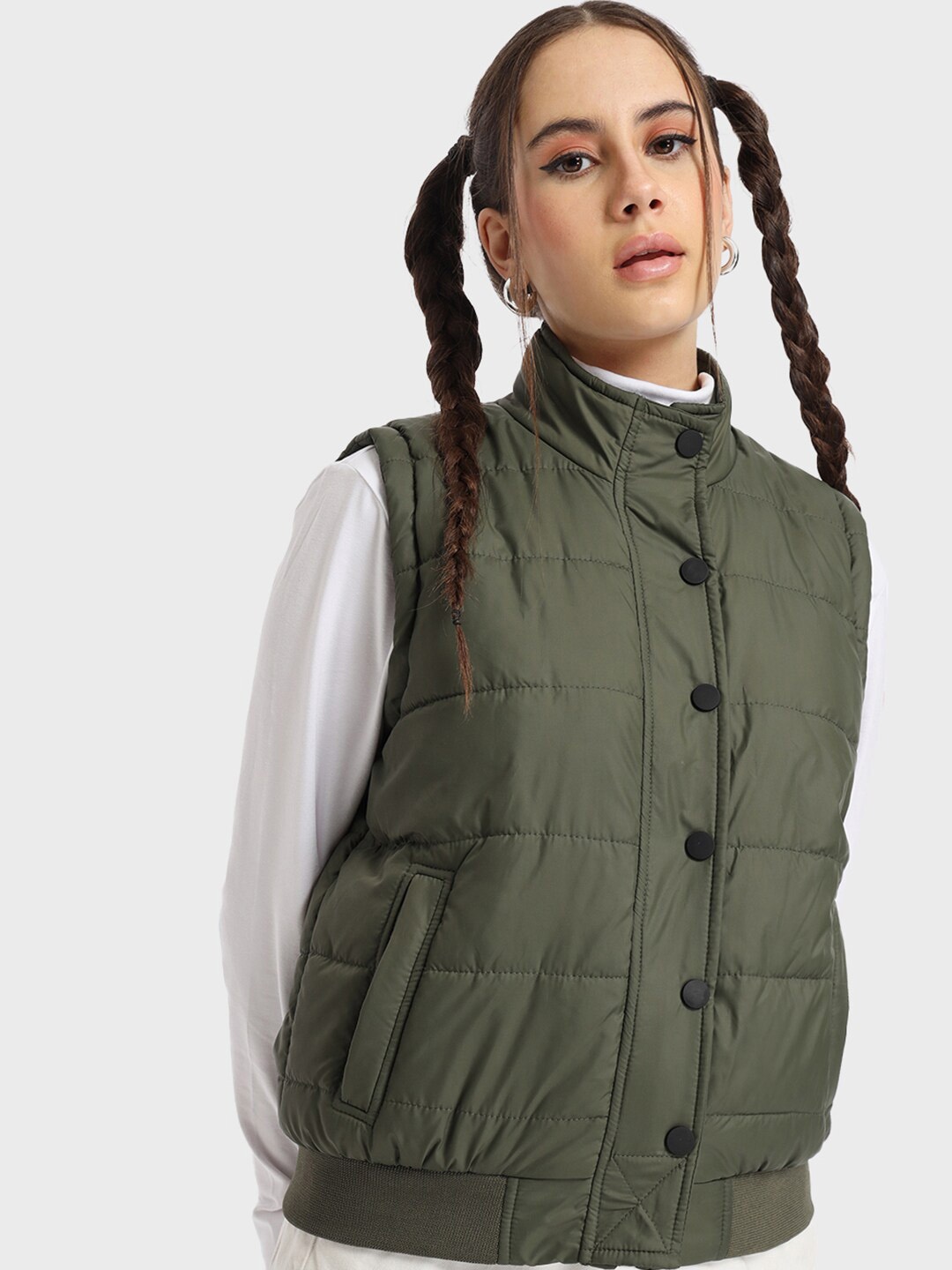 

Bewakoof Plus Women Plus Size Olive Green Lightweight Puffer Jacket