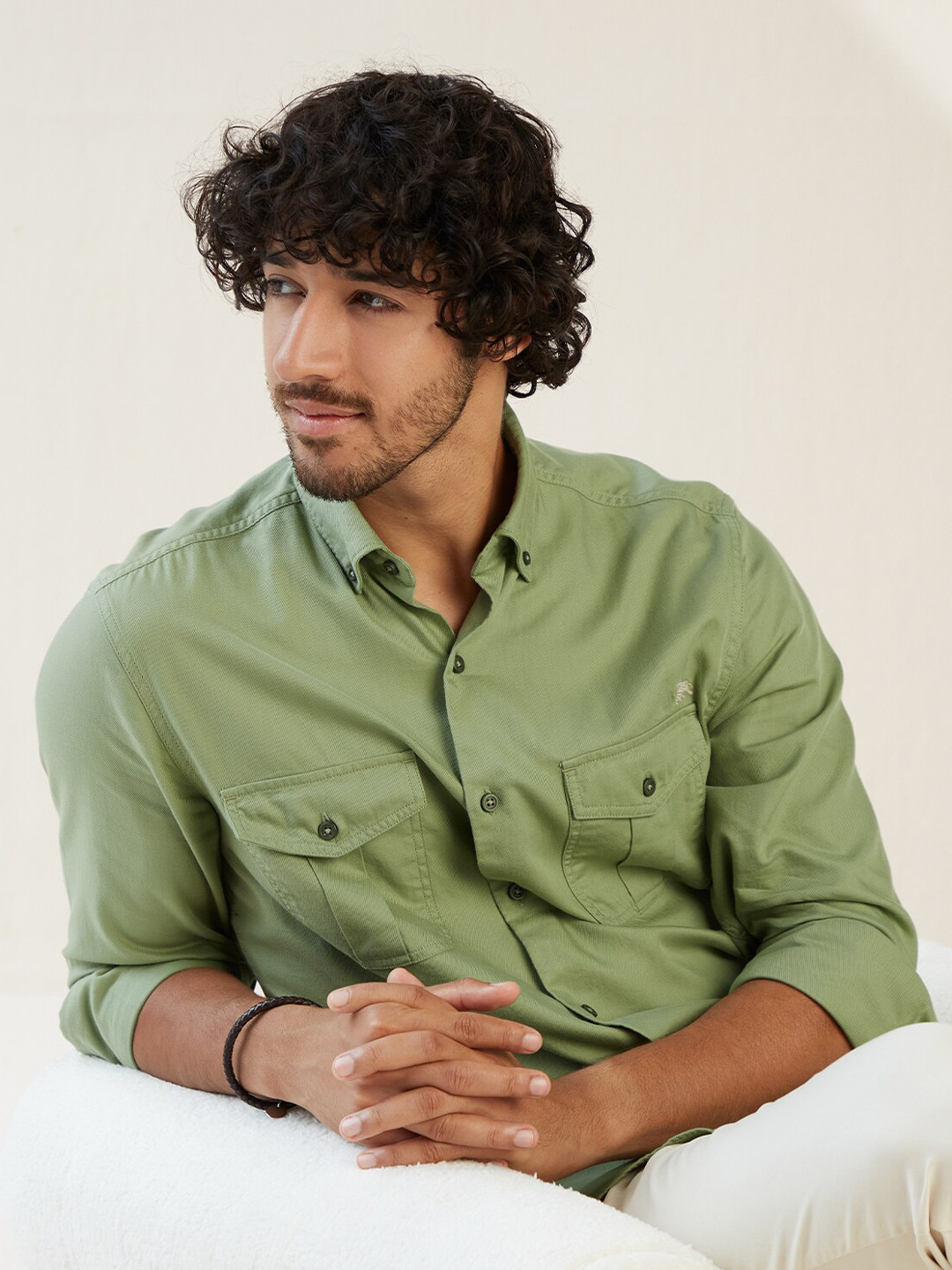 

Andamen Men Green Classic Slim Fit Casual Cotton Shirt