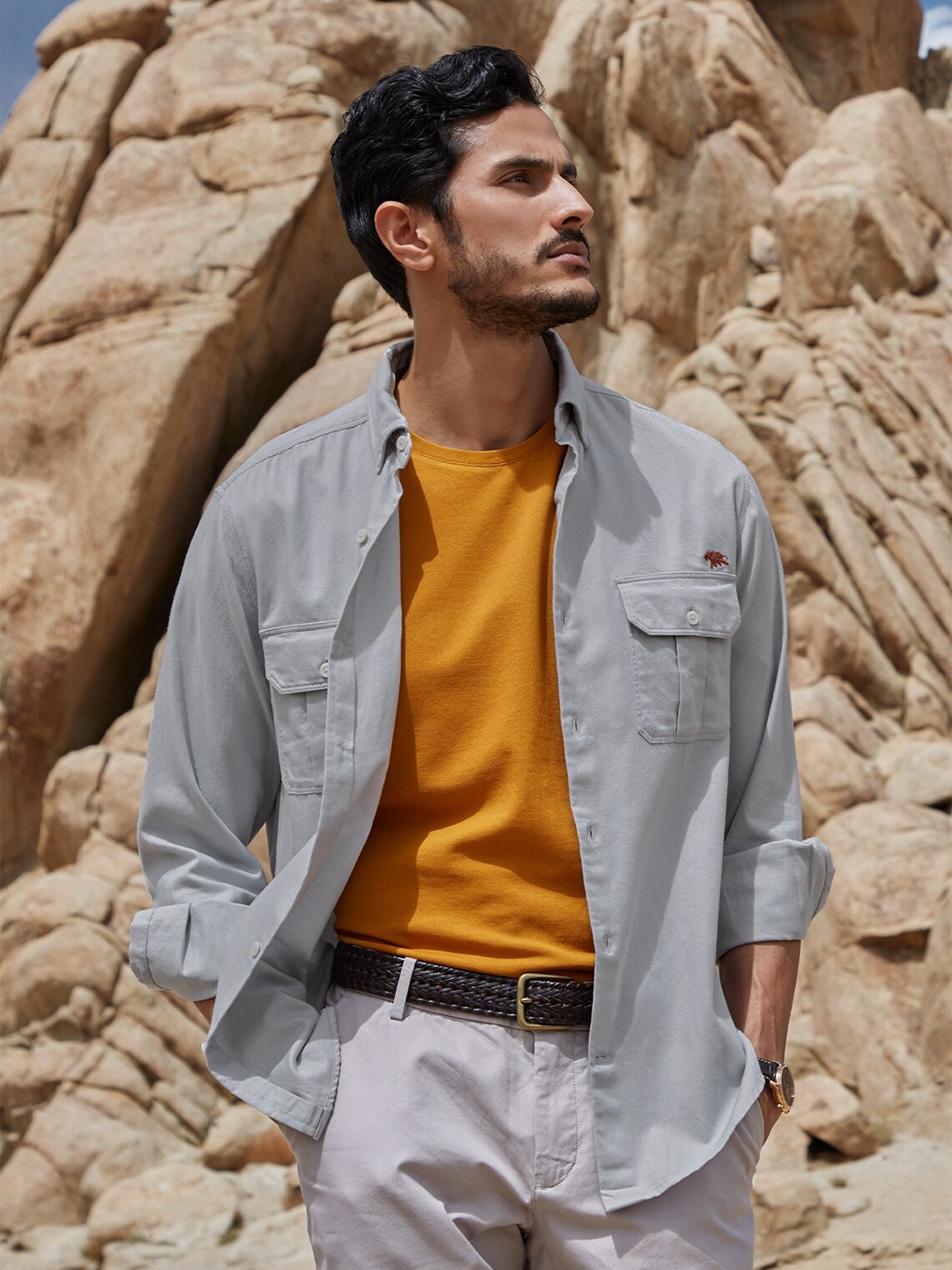 

Andamen Men Grey Classic Slim Fit Casual Cotton Shirt
