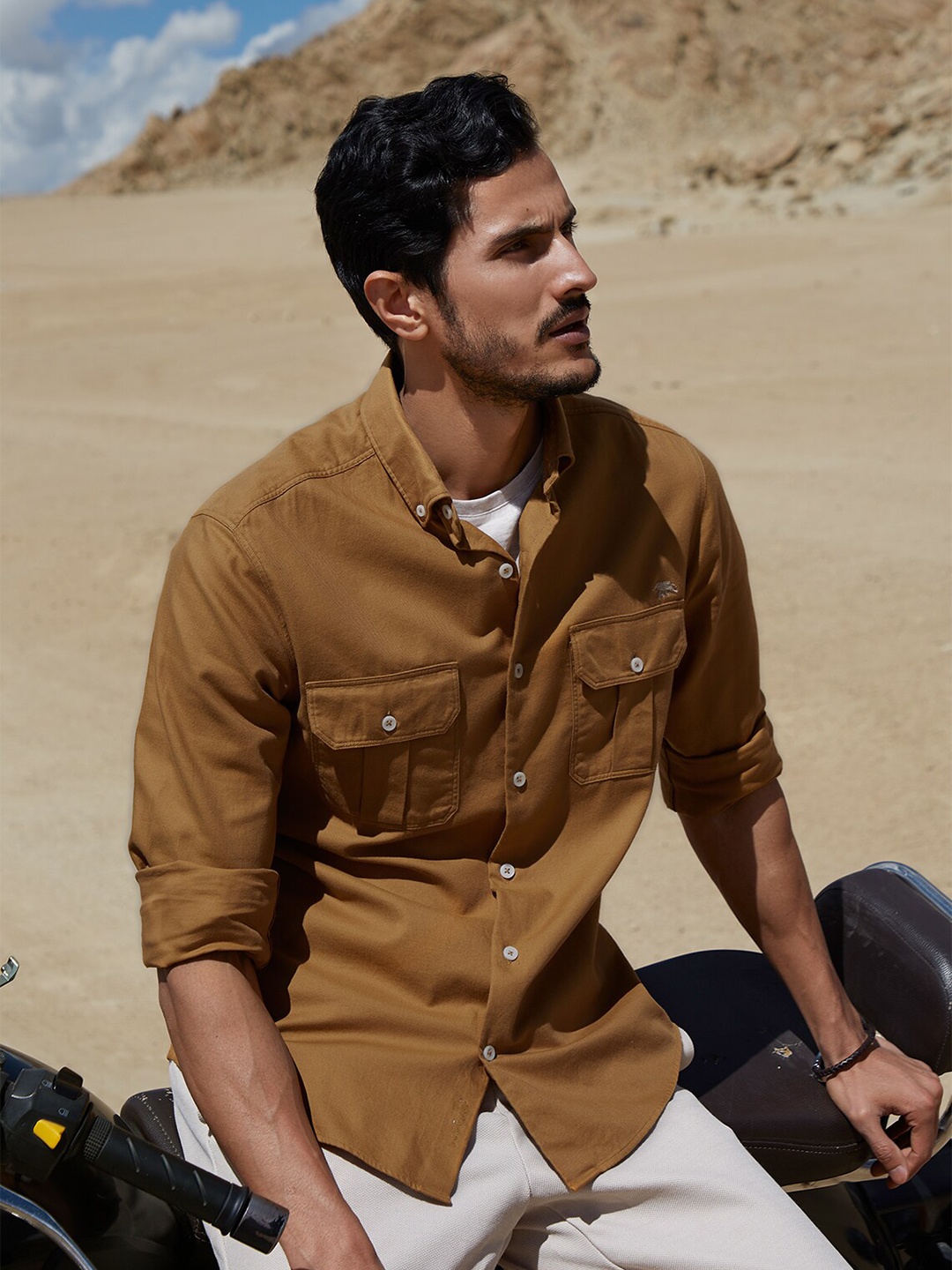 

Andamen Men Brown Classic Casual Cotton Shirt
