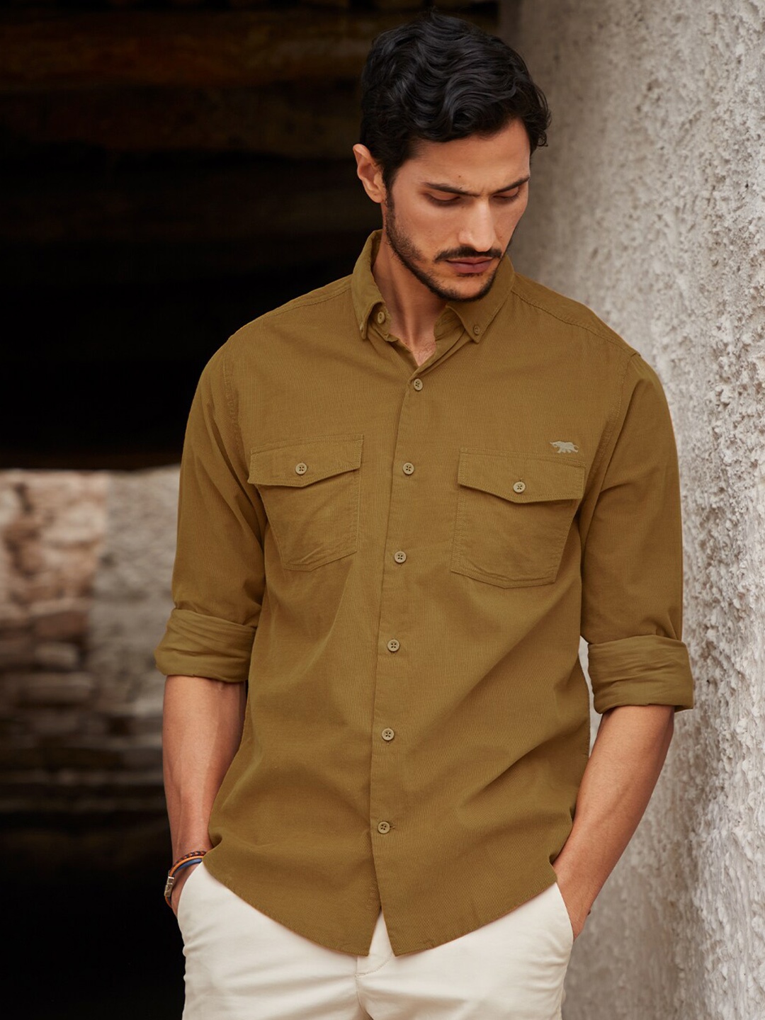 

Andamen Men Mustard Classic Casual Cotton Shirt