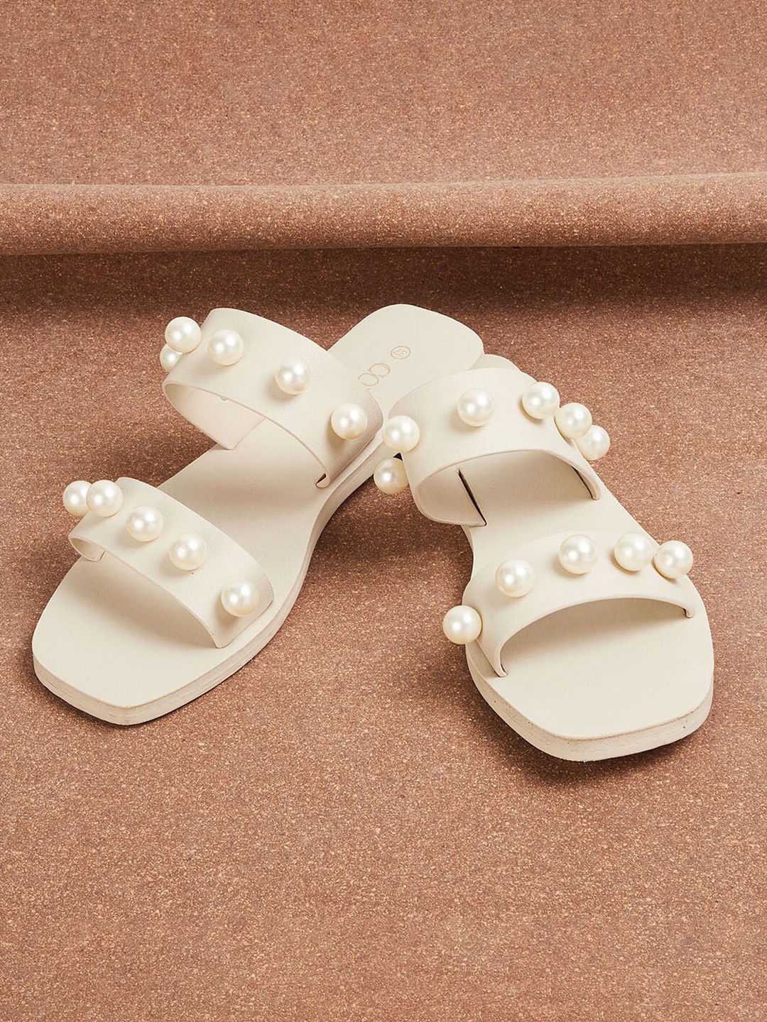 

CODE by Lifestyle Women Off White Embellished Open Toe Flats