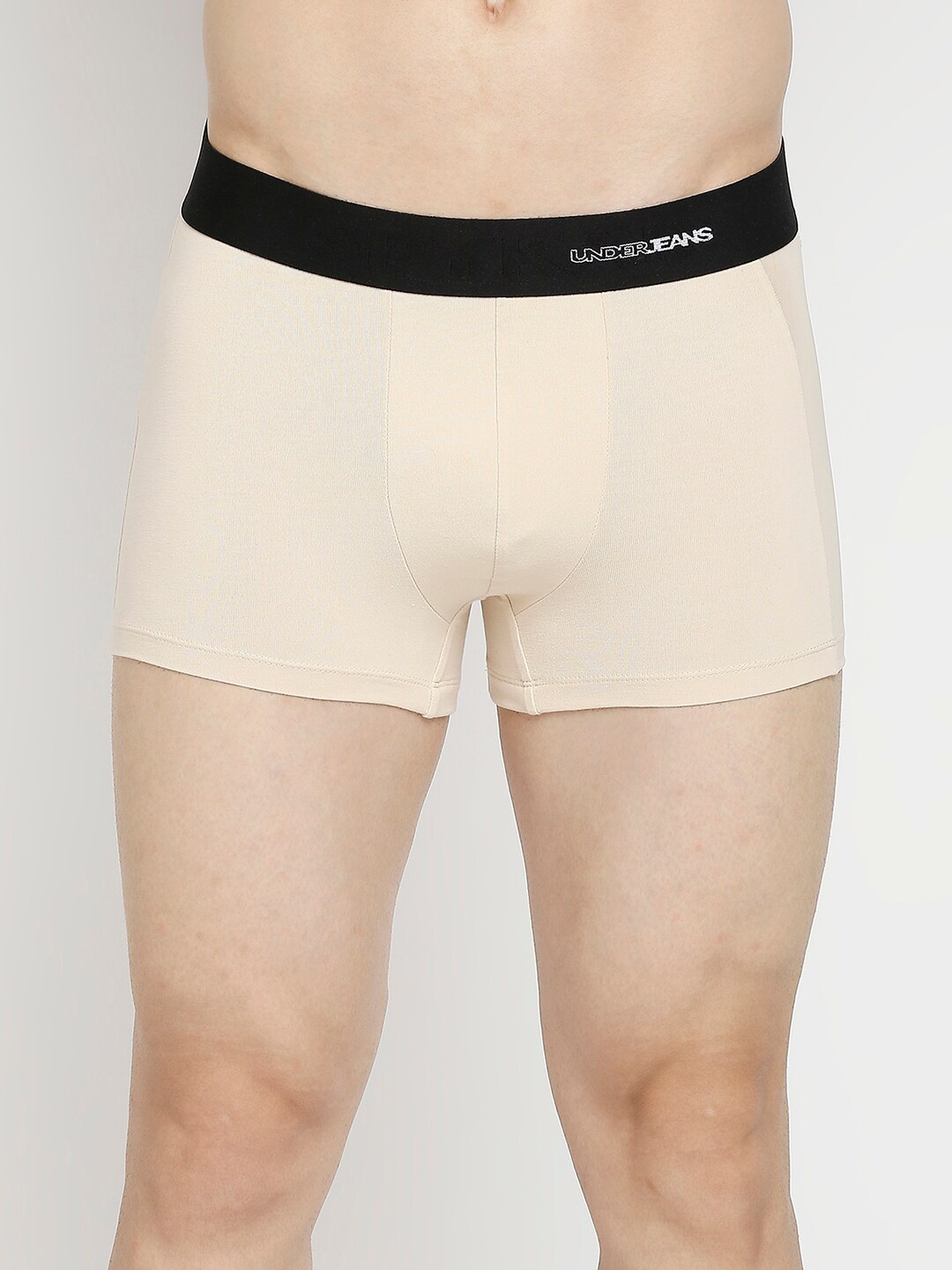 

UnderJeans by Spykar Men Beige Solid Trunk UJNPTS004Beige