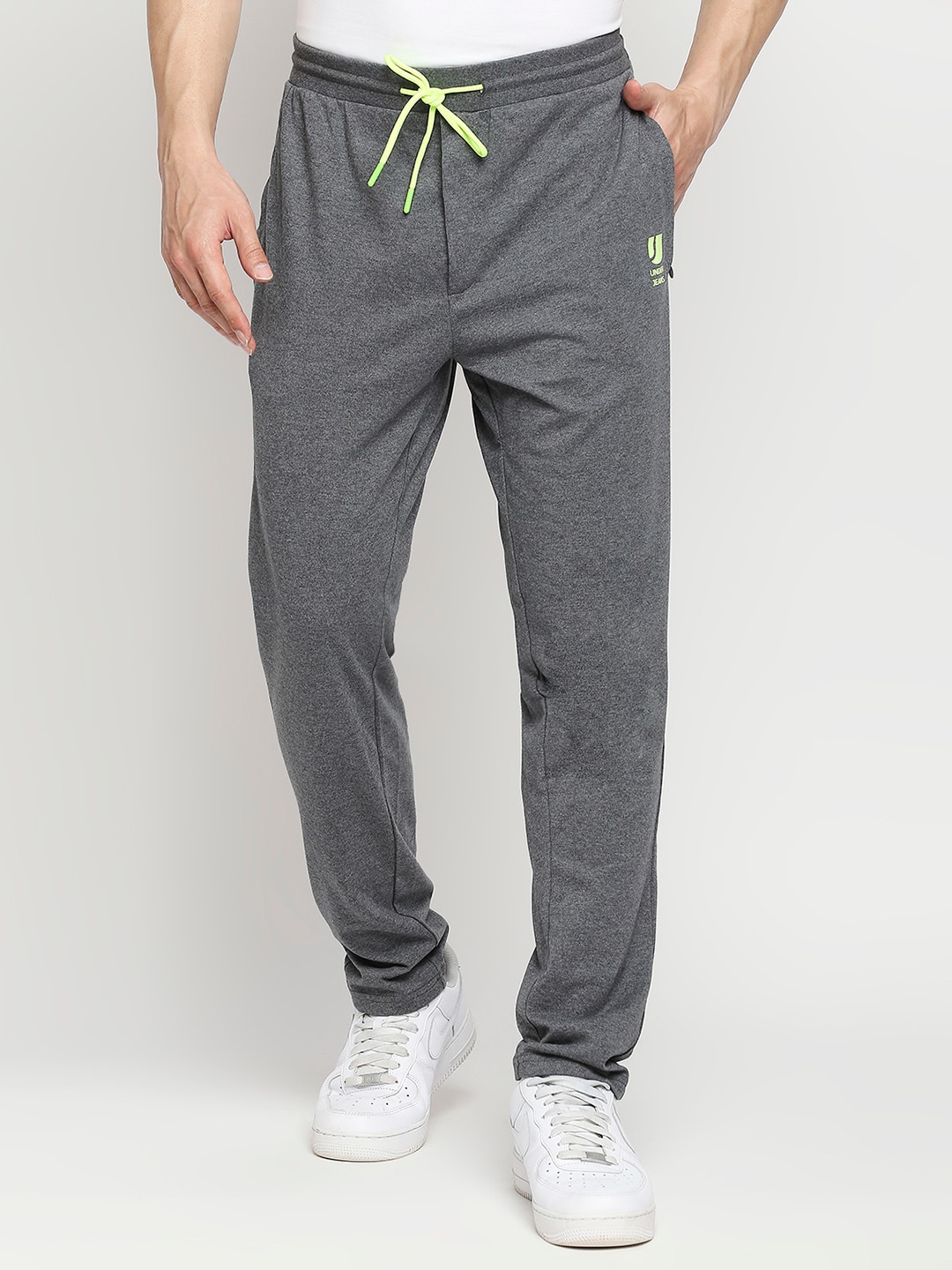 

Underjeans by Spykar Men Charcoal Solid Track Pants