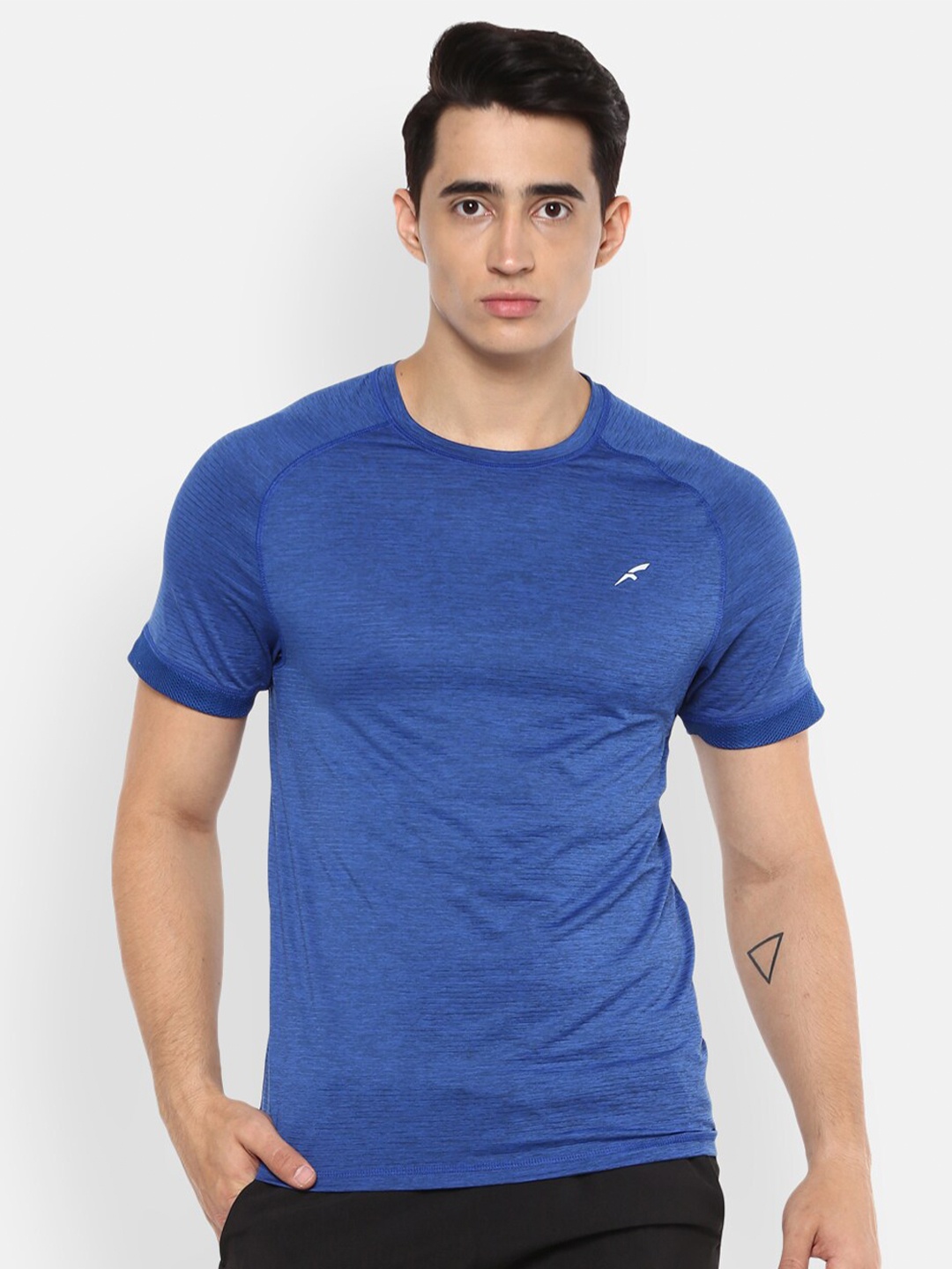 

FURO by Red Chief Men Blue Regular Fit Round Neck T-shirt