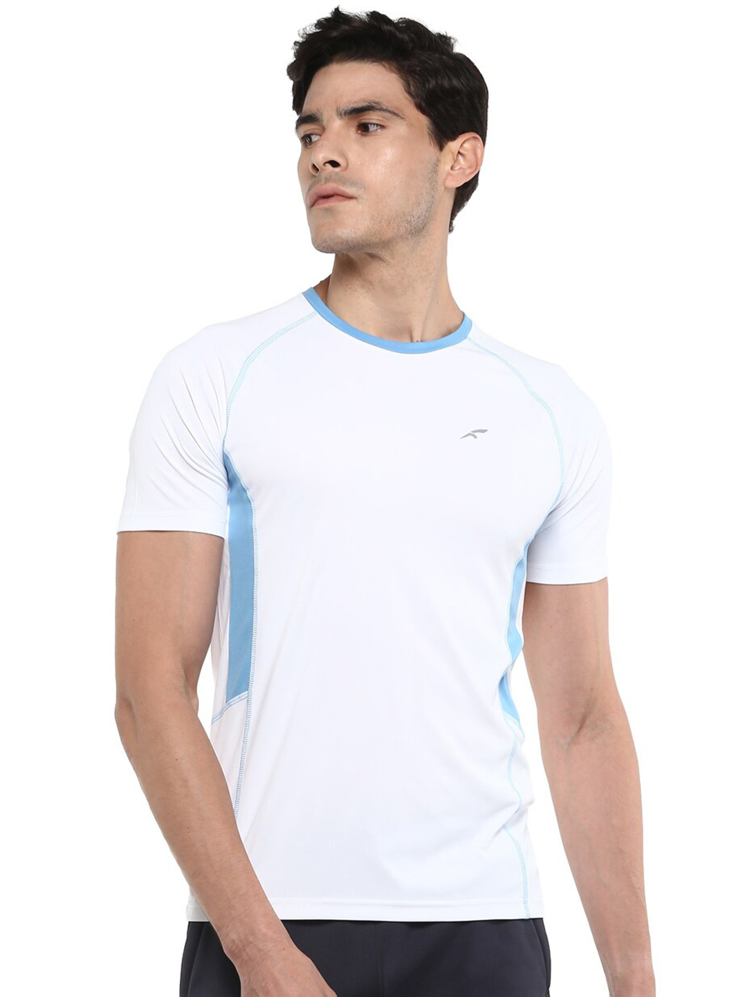 

FURO by Red Chief Men White & Blue Round Neck Regular Fit T-shirt