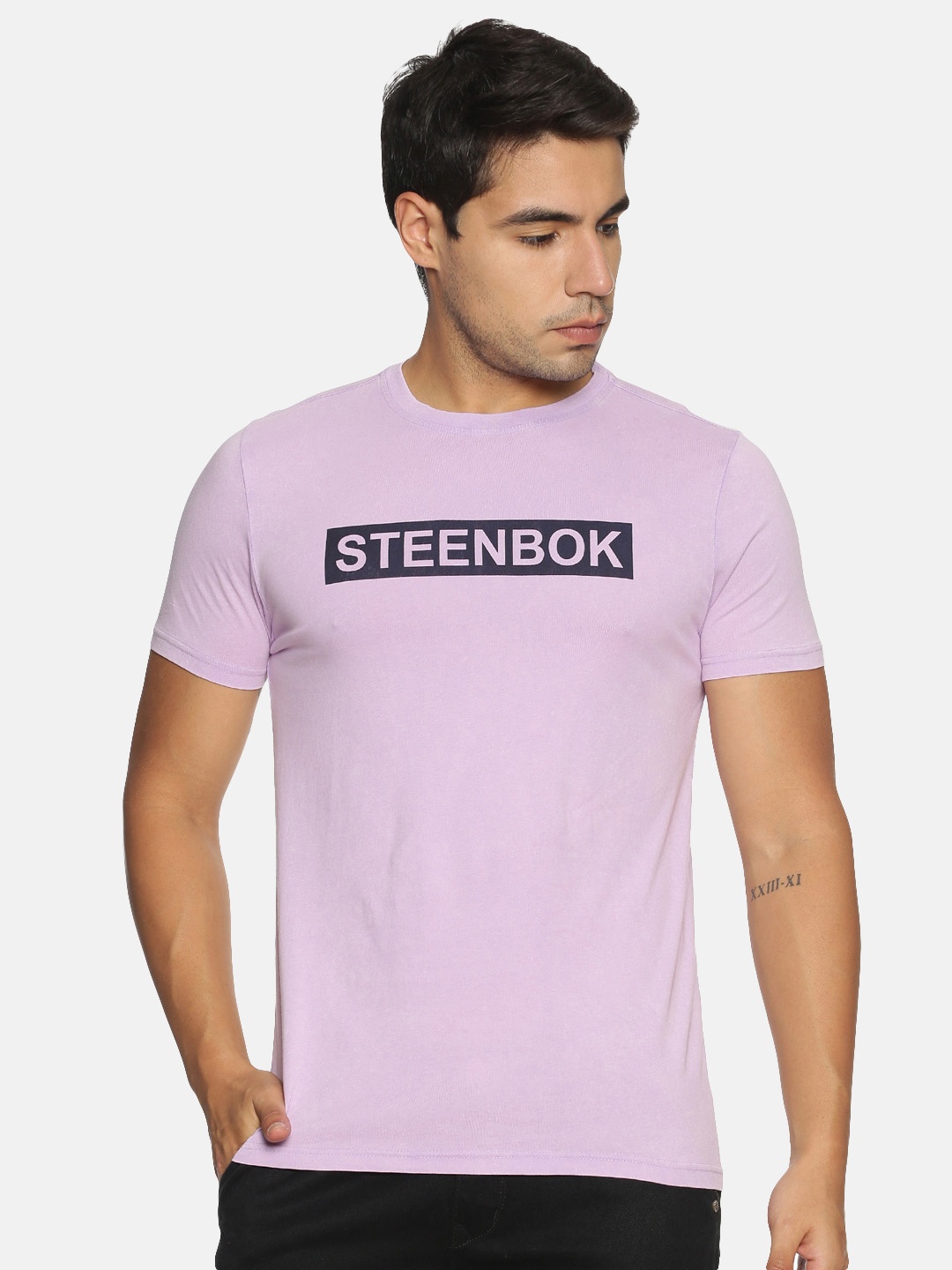 

Steenbok Men Lavender Typography Printed Round Neck Cotton T-shirt