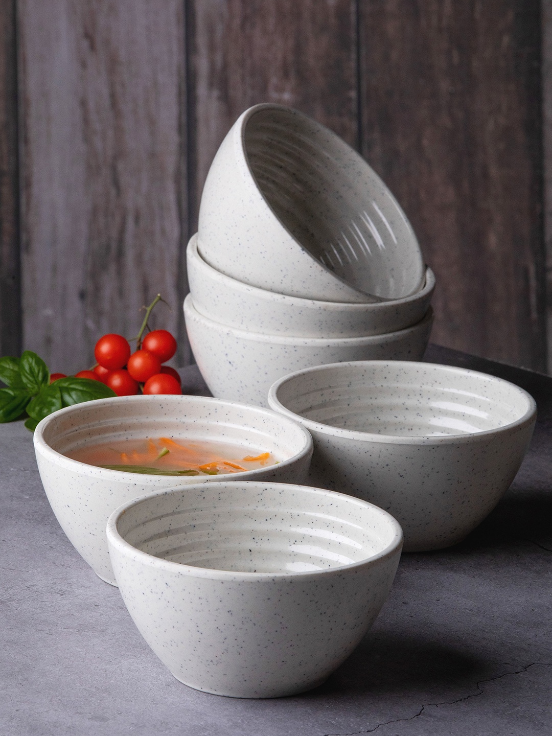 GOODHOMES White Set of 6 Textured Melamine Dishwasher Safe Glossy Bowls 450ml each