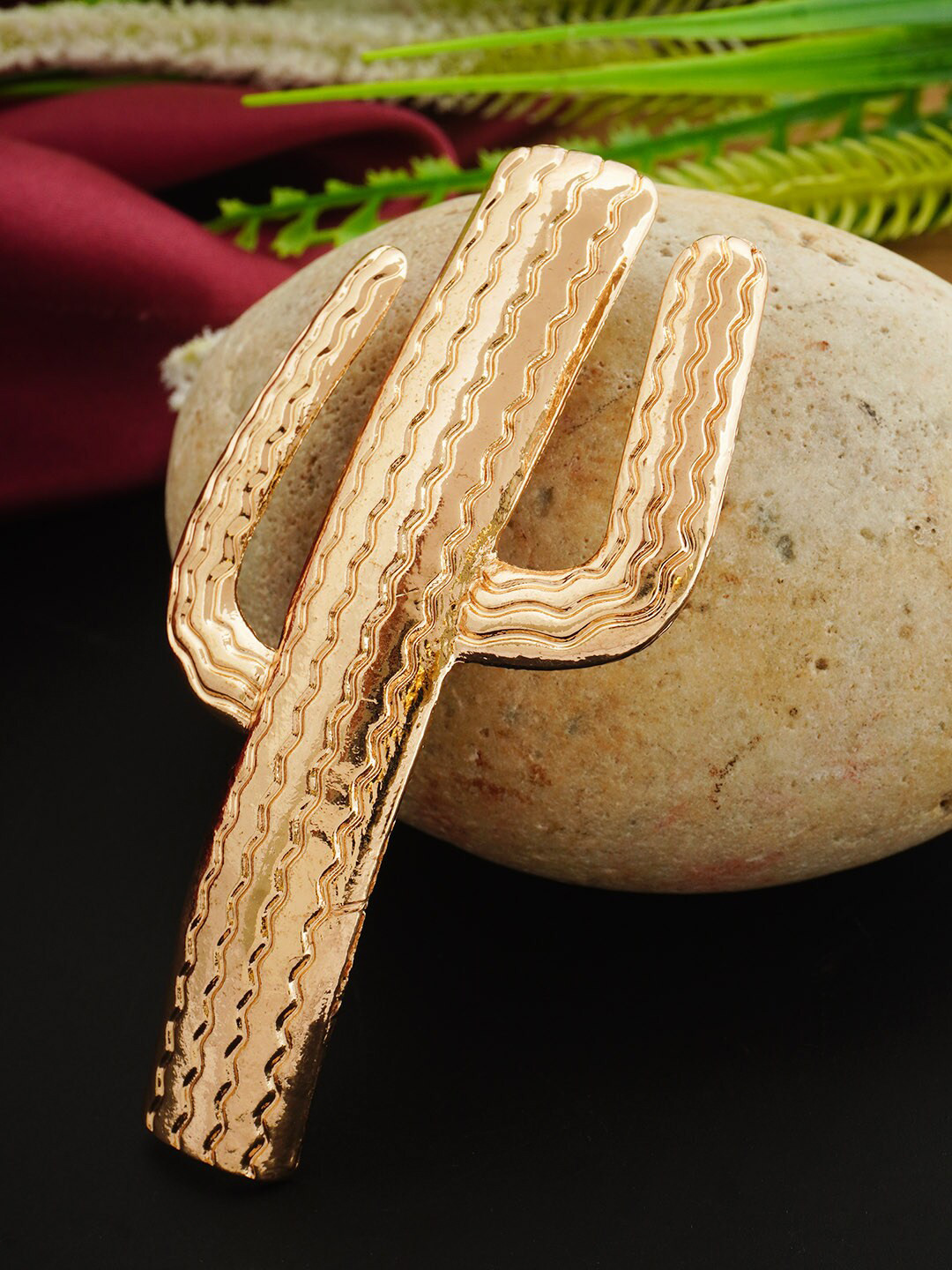 

Emmie Women Gold-Toned Bobby Pins