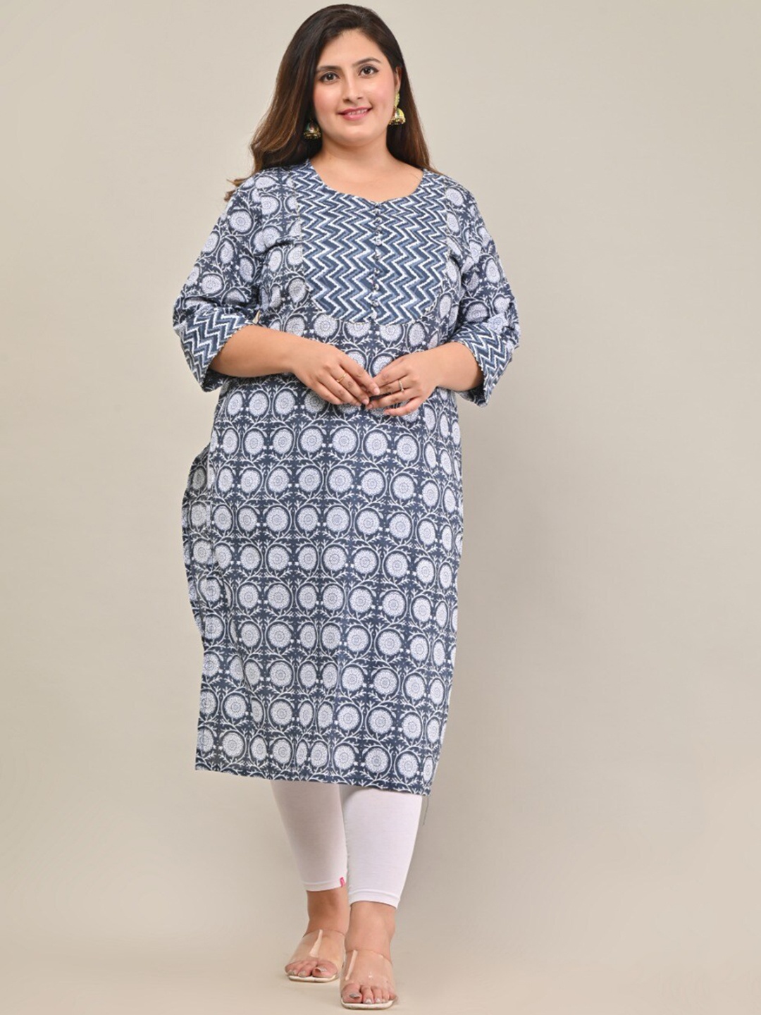 

Swasti Women Plus Size Navy Blue Floral Printed Cotton Kurta
