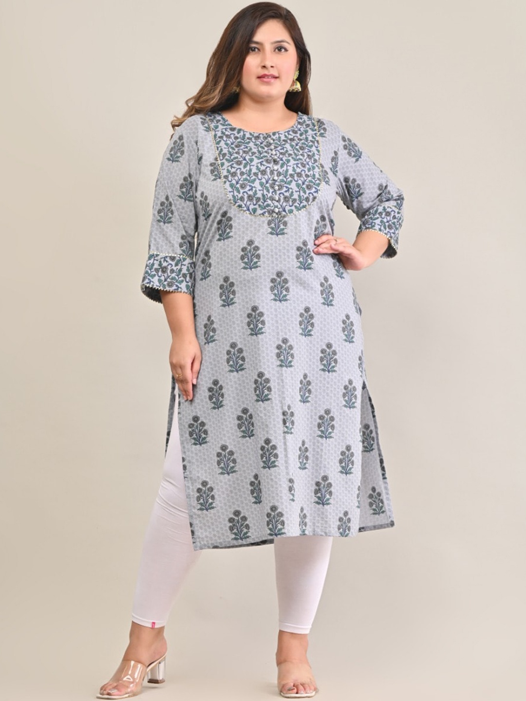 

Swasti Women Grey Floral Printed Floral Pure Cotton Kurta