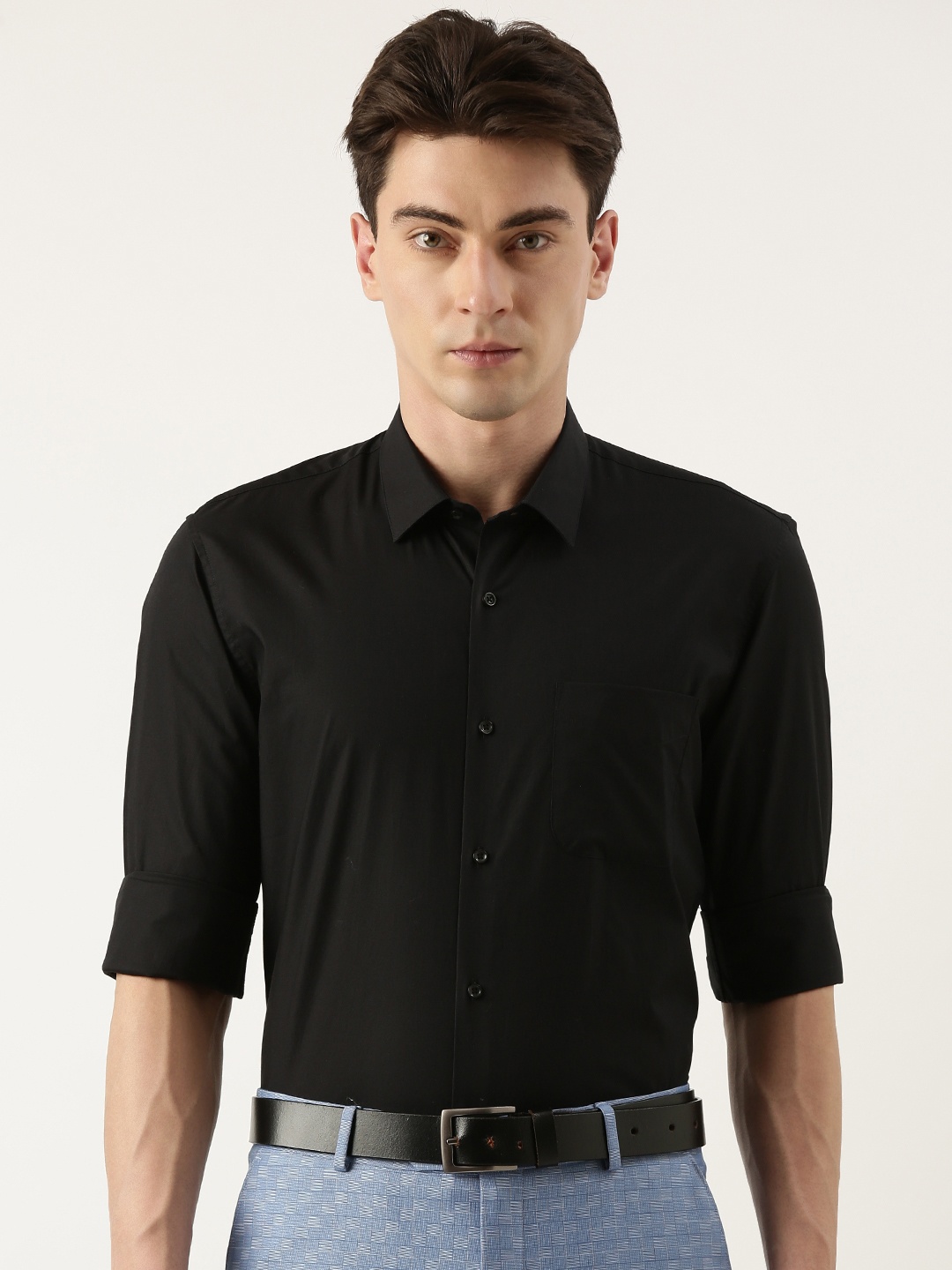 

Peter England Men Solid Spread Collar Slim Fit Formal Shirt, Black