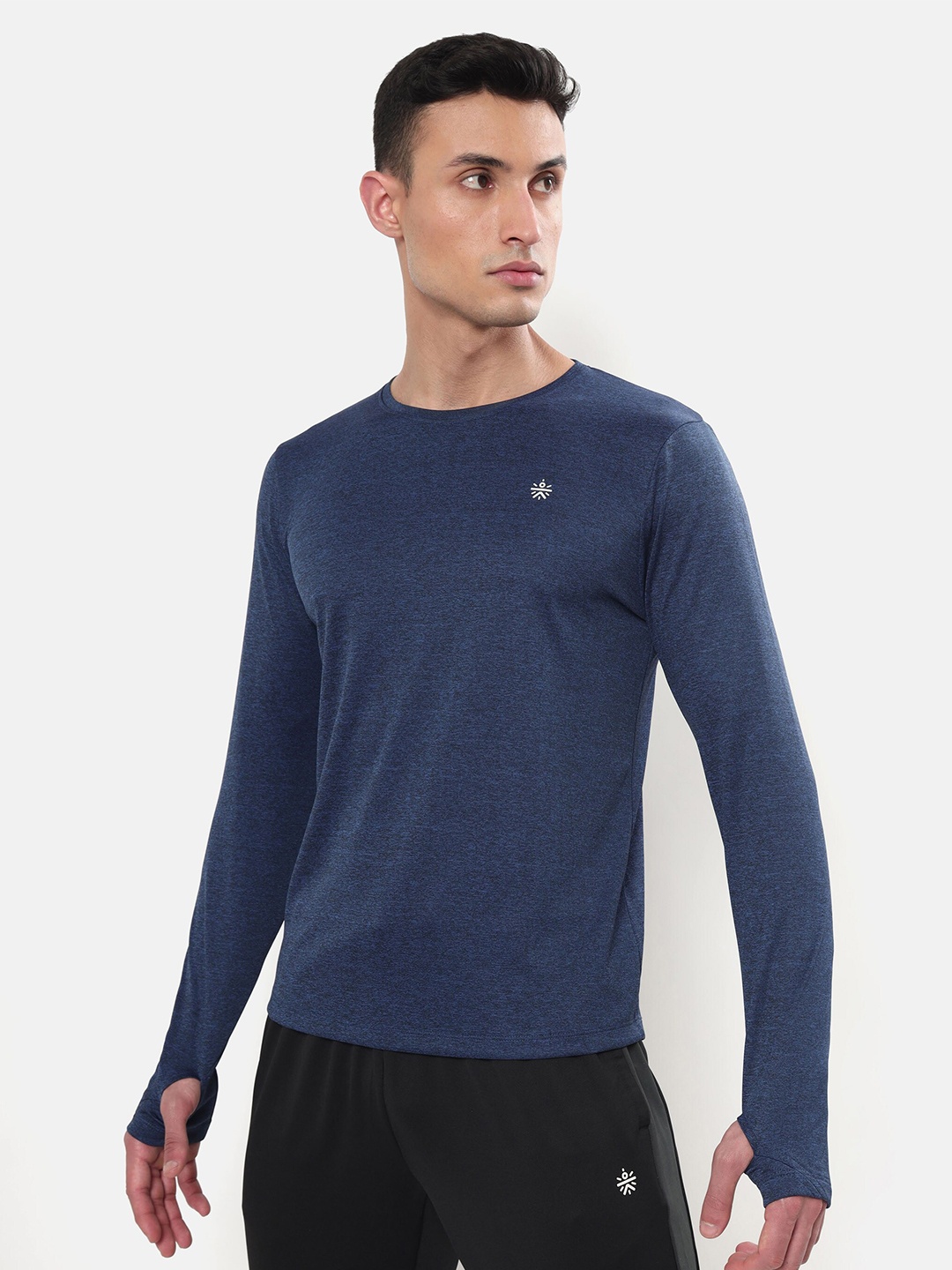 

Cultsport Men Navy Blue Solid Moisture Wicking T-shirt