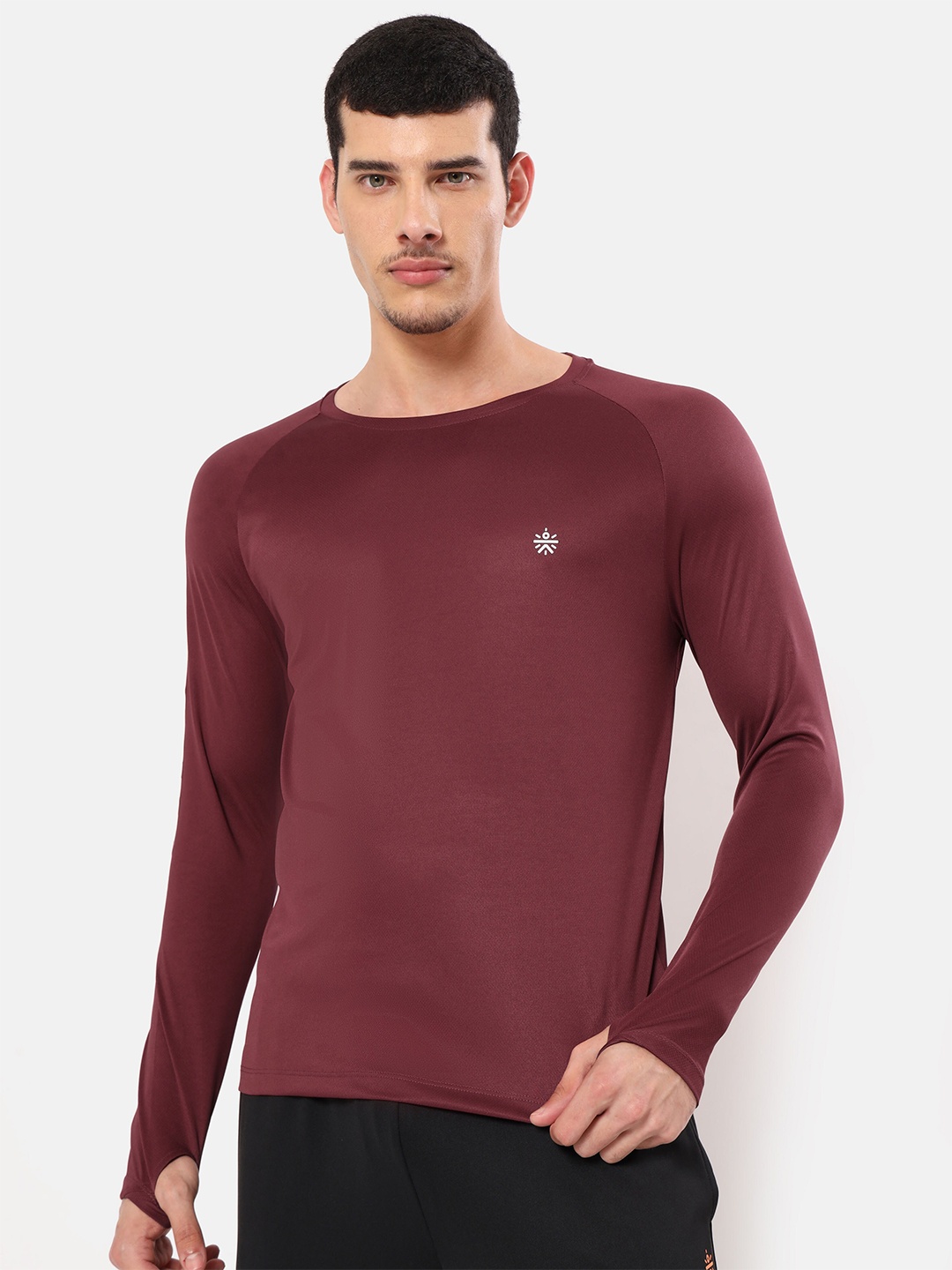 

Cultsport Men Maroon Solid Moisture Wicking T-shirt