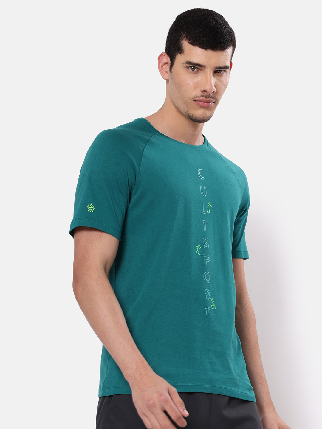 

Cultsport Men Green Typography Printed T-shirt
