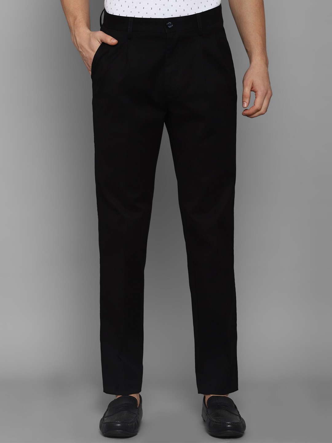 

Allen Solly Men Black Pleated Trousers