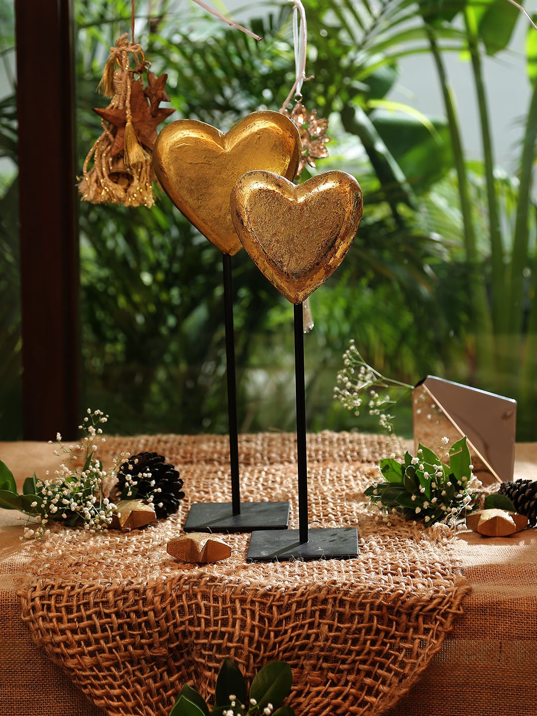 

Amoliconcepts Gold-Coloured Foiled Heart Festive Decor Festive Decor