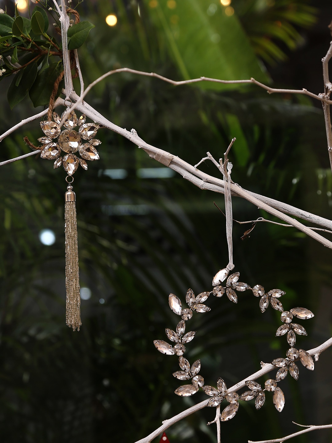 

Amoliconcepts Silver Toned Star Ornament With Tasse Decor
