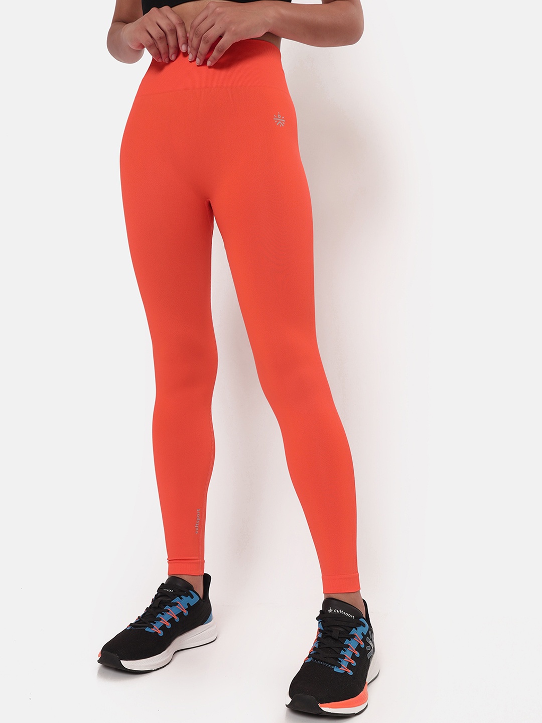 

CULT Women Orange Seamless Solid Anti Chafing Tights