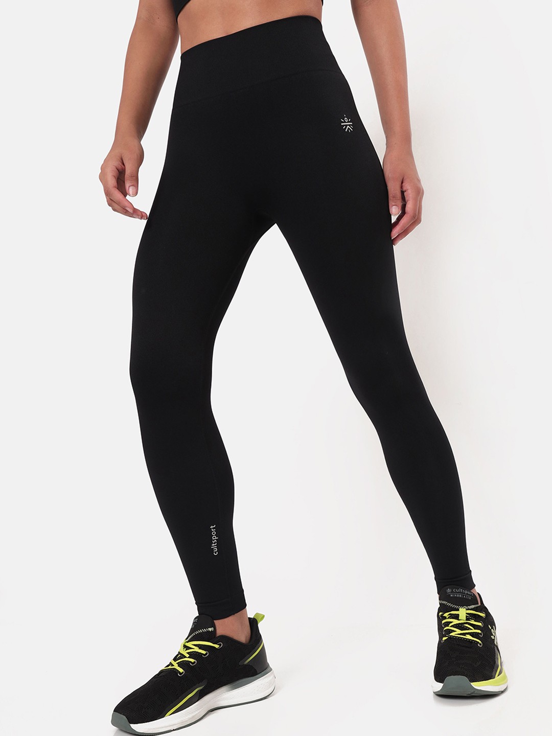 

Cultsport Women Seamless Solid Anti-Chafing Tights, Black