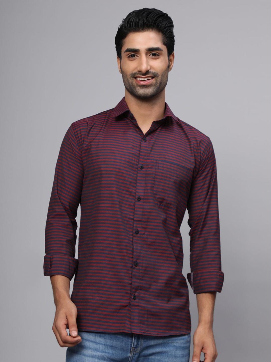 

Vastrasky Global Men Maroon Comfort Horizontal Striped Cotton Casual Shirt