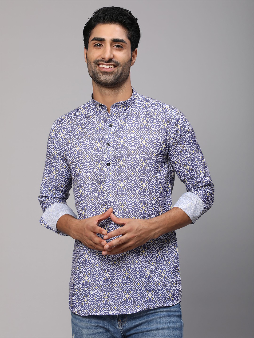 

Vastrasky Global Men Blue Comfort Printed Cotton Casual Shirt