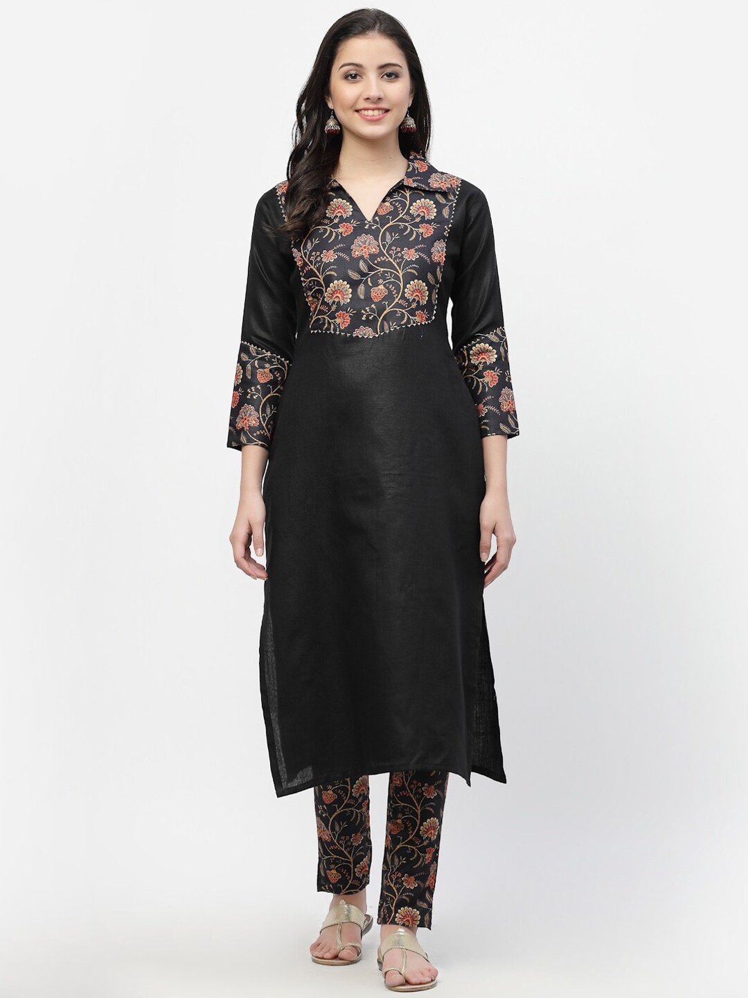 

MISS AYSE Women Black Floral Printed Kurta with Trousers