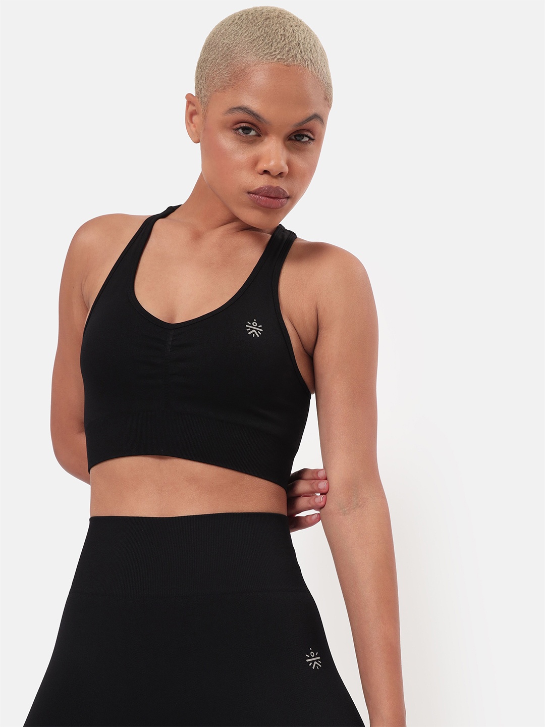 

Cultsport Non Padded Seamless Medium Impact Sports Bra 700357, Black