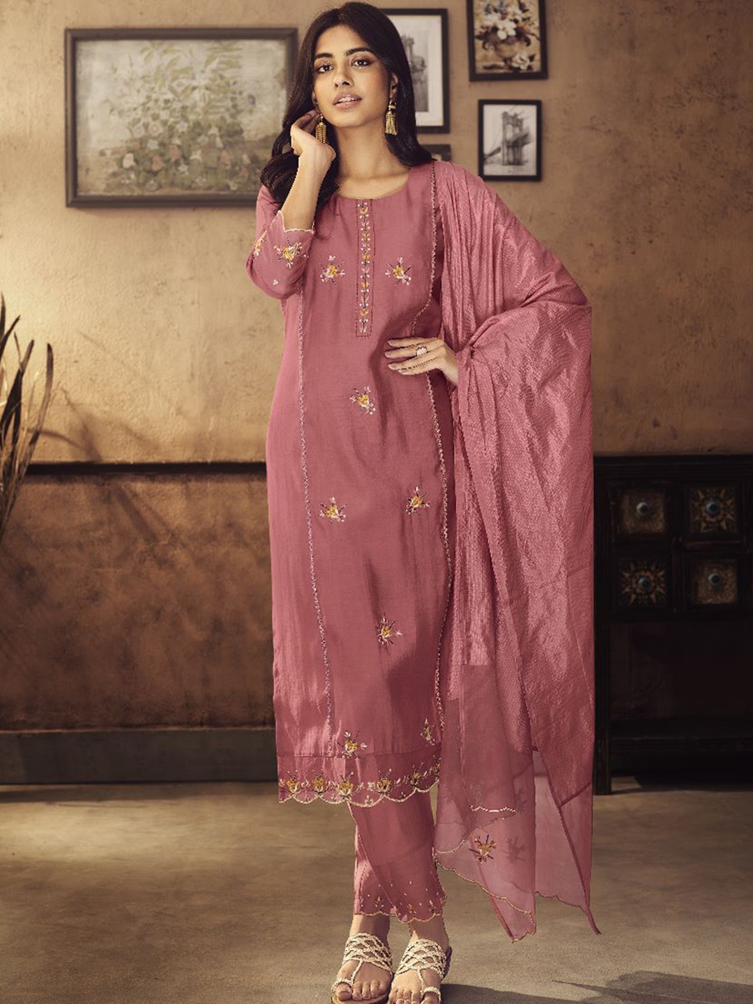 

AUTUMN LANE Women Pink Floral Embroidered Thread Work Kurta with Trousers & Dupatta